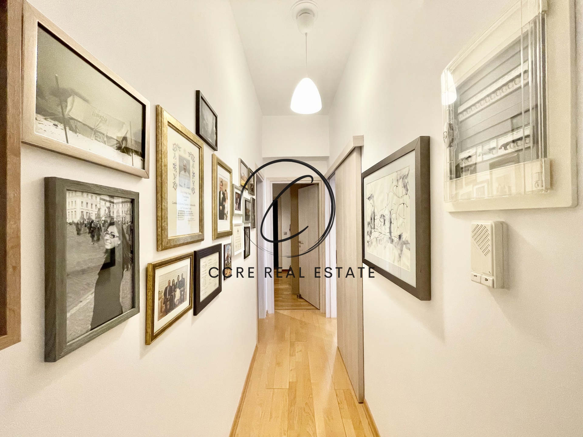 Gallery image 18