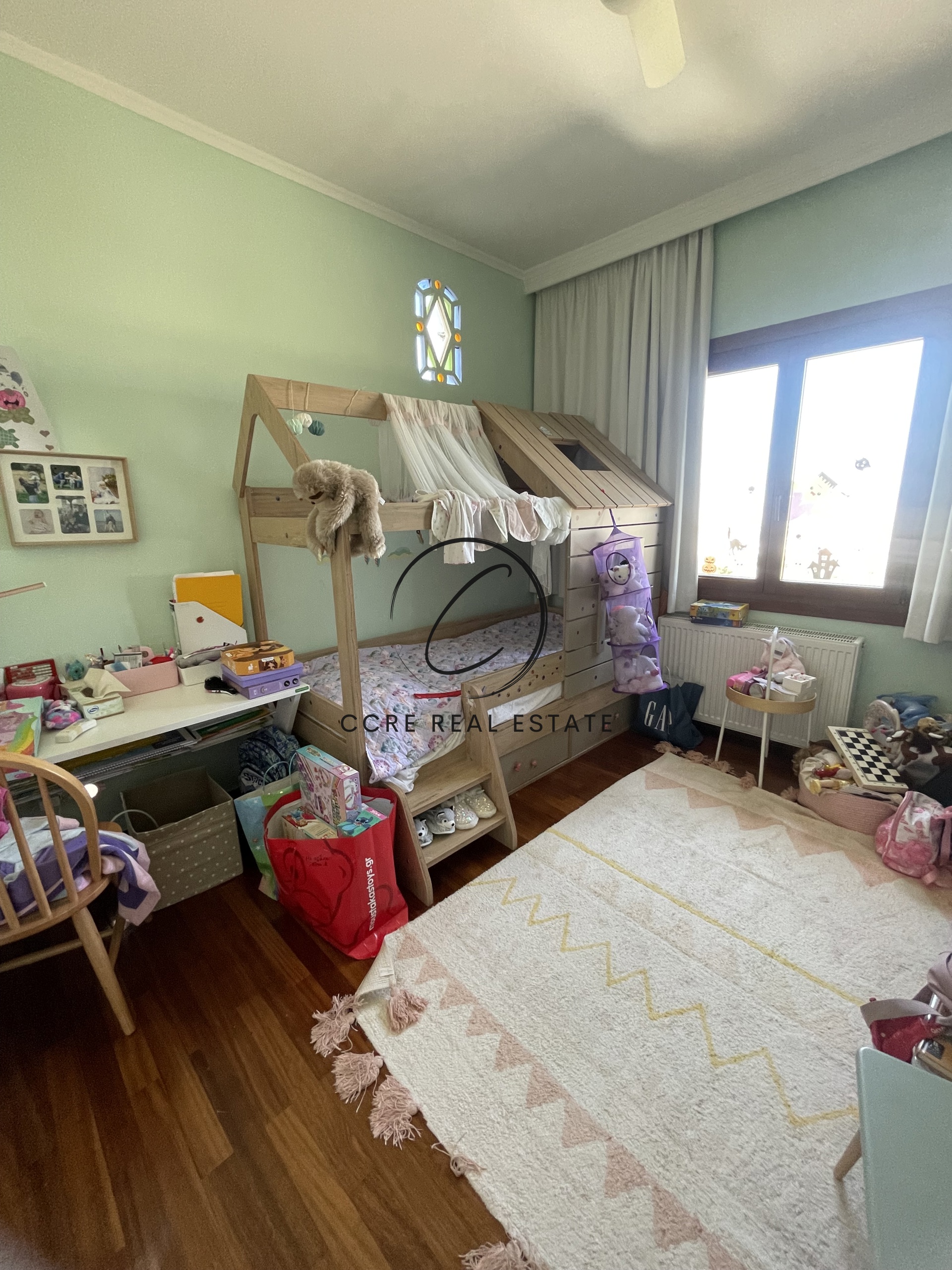 Gallery image 11