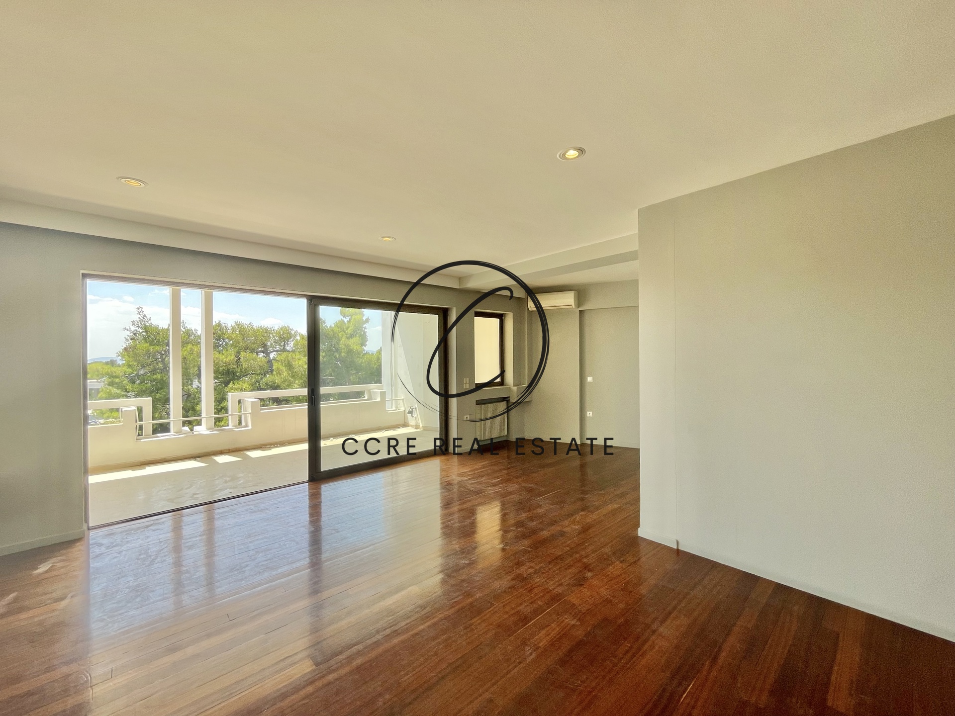 Gallery image 13