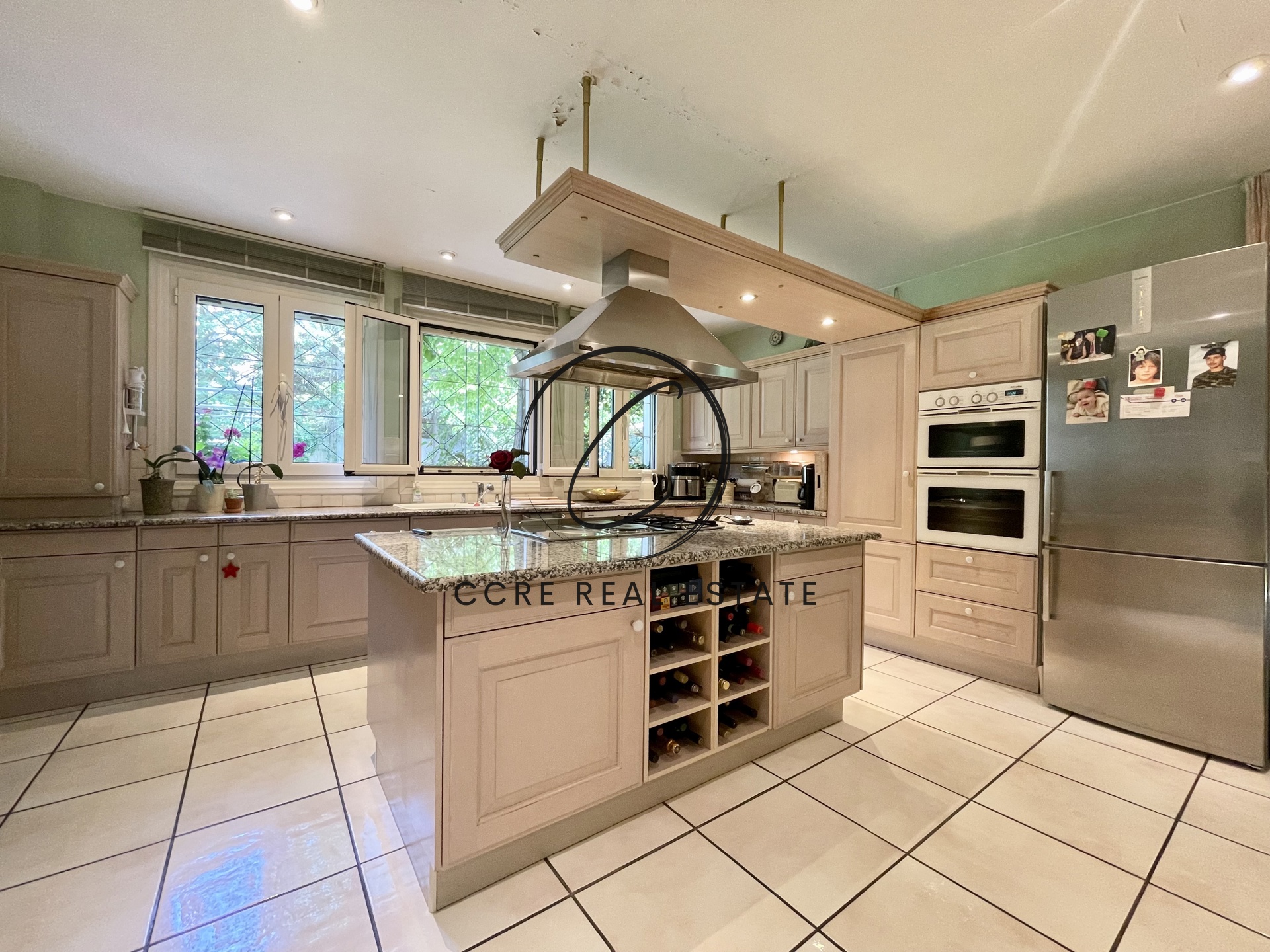 Gallery image 17
