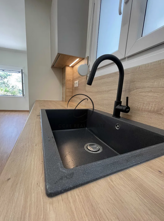 Gallery image 9