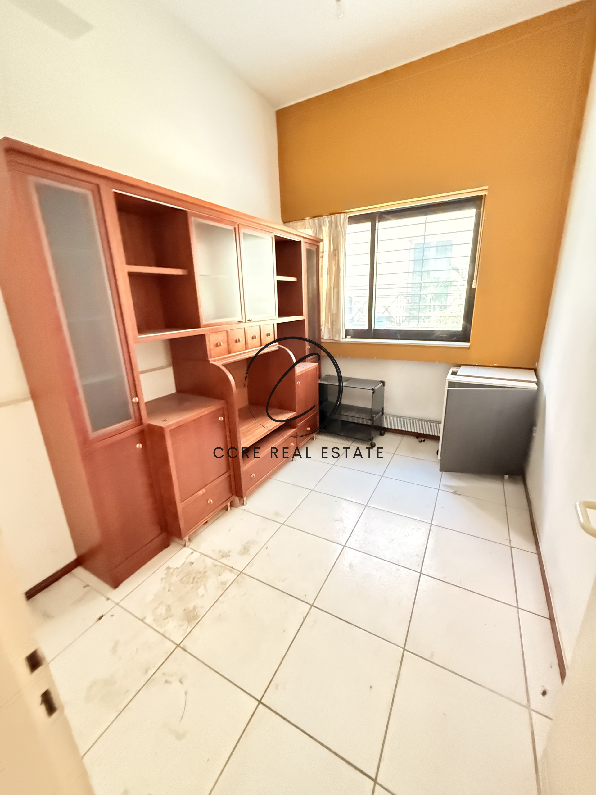 Gallery image 10