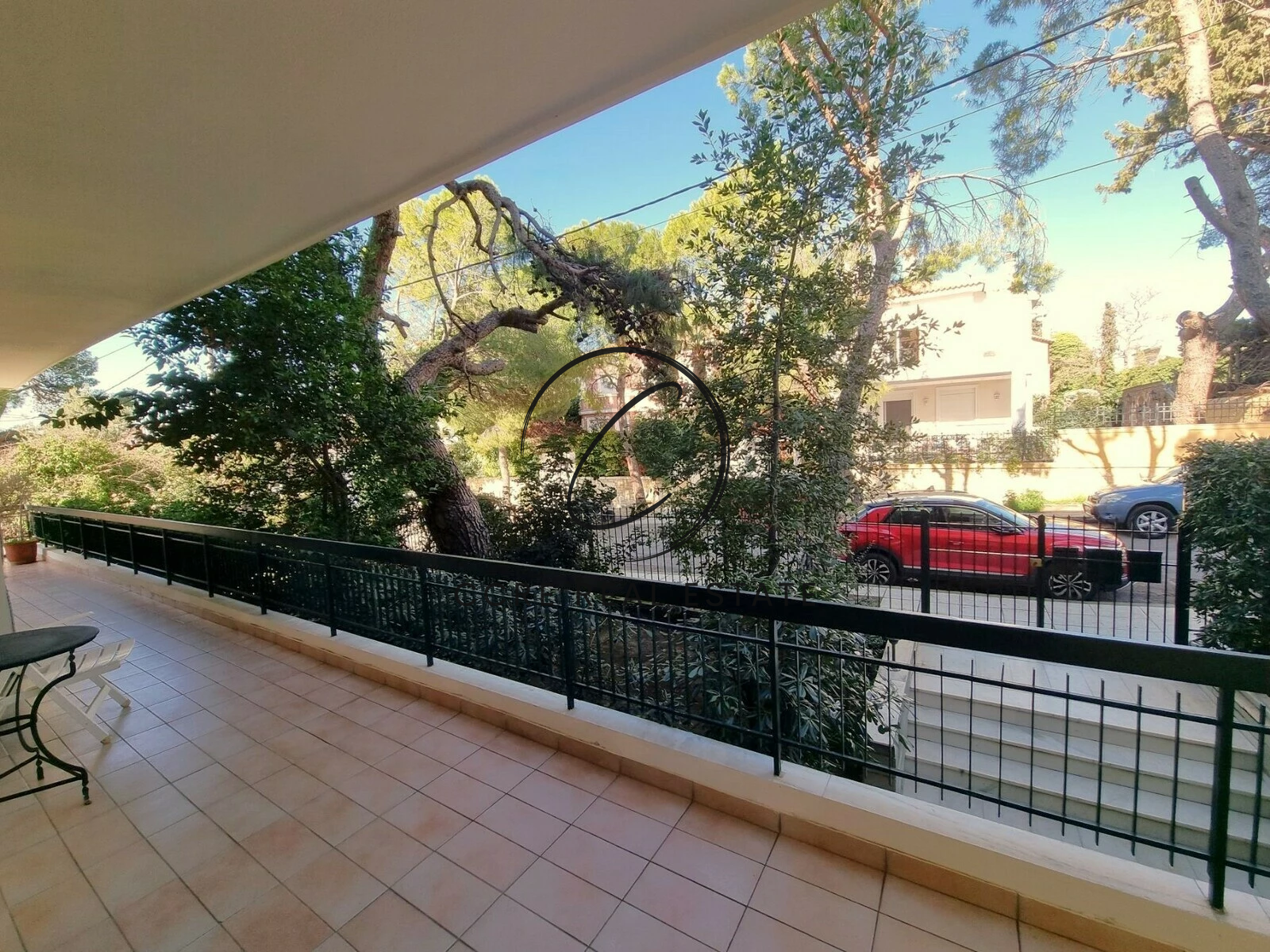Gallery image 13