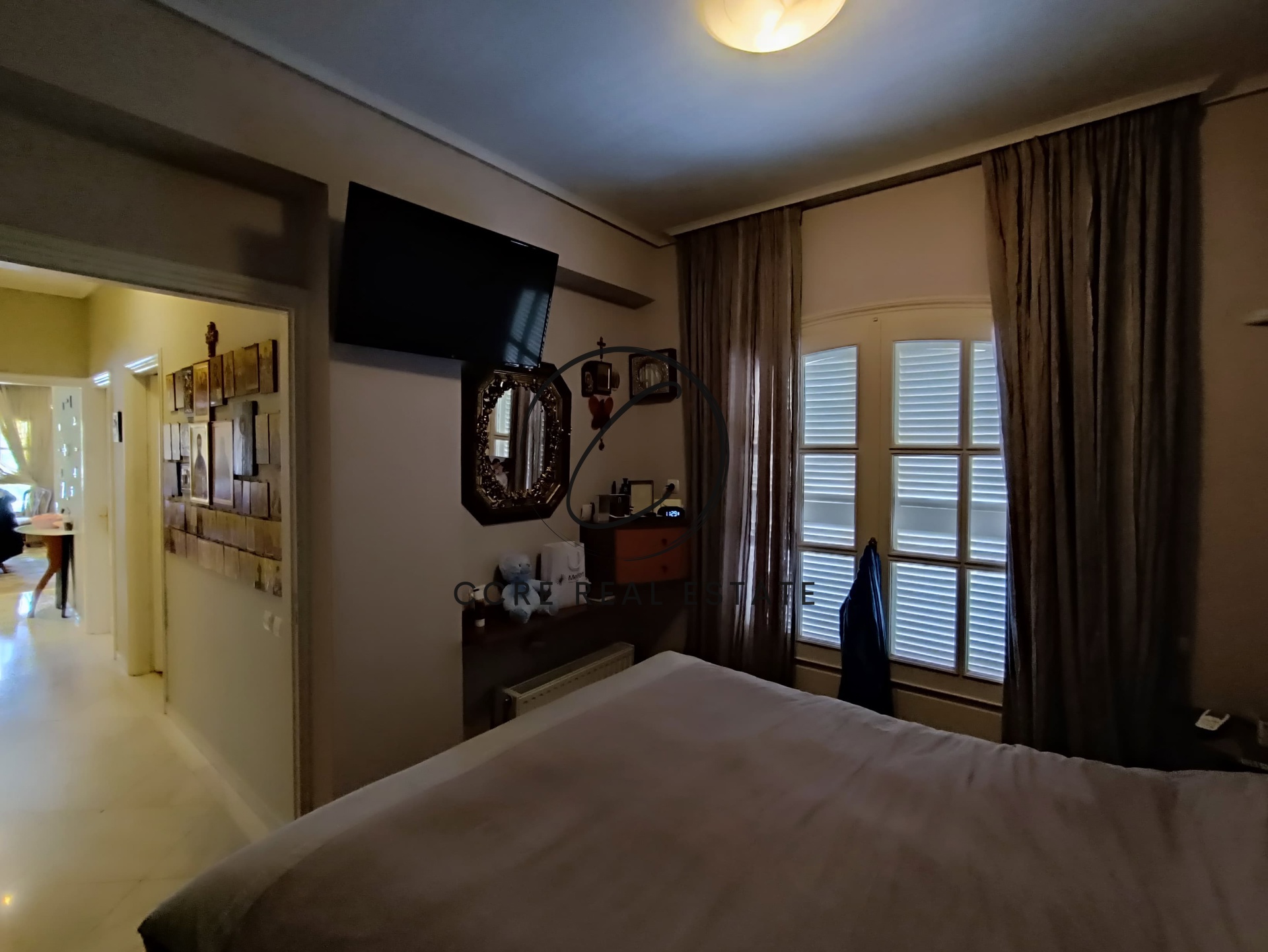 Gallery image 12