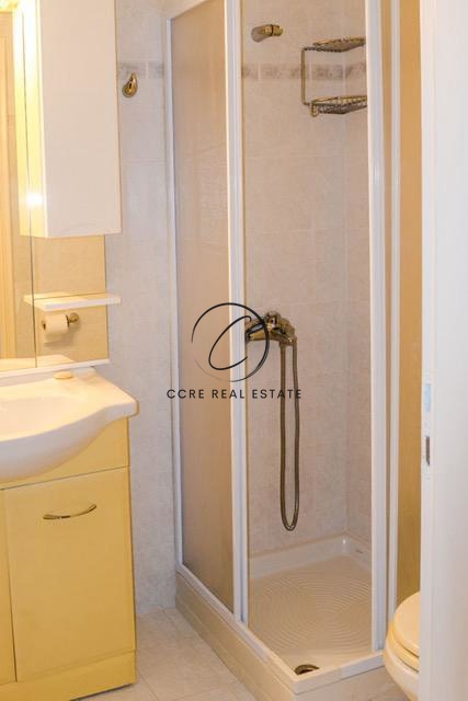 Gallery image 17