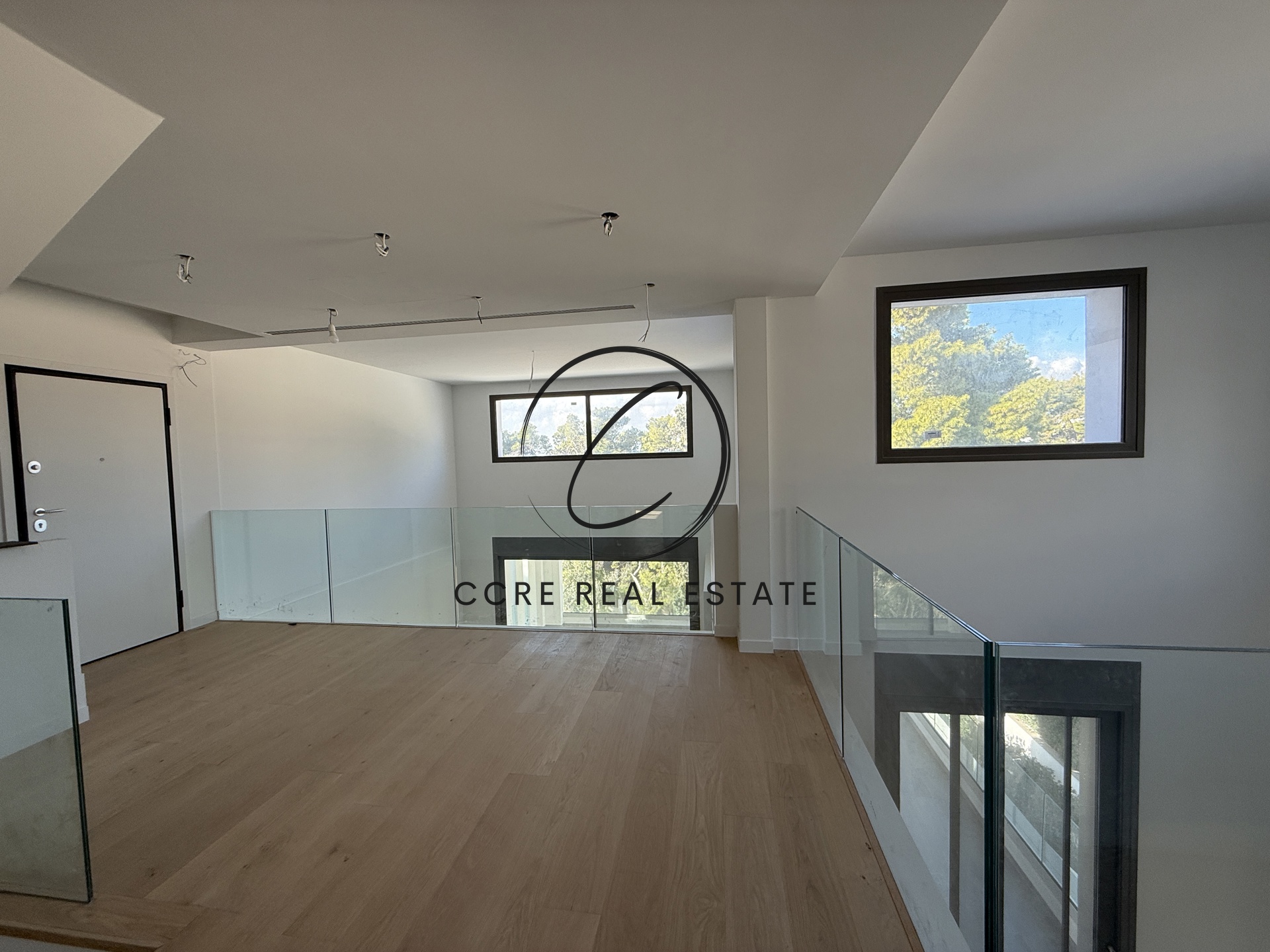 Gallery image 10