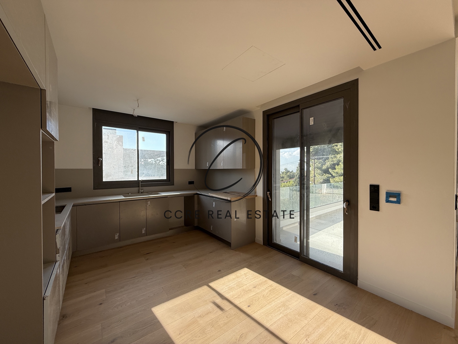 Gallery image 8