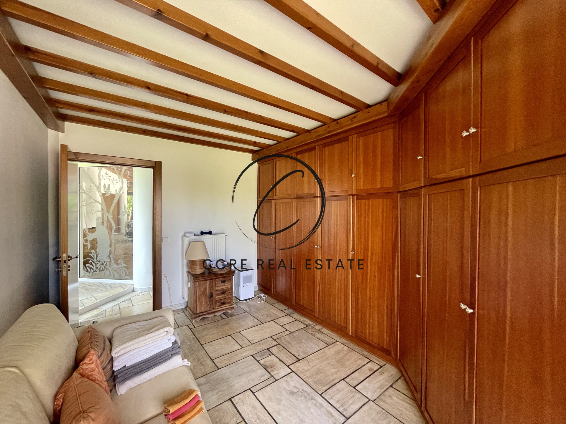 Gallery image 17