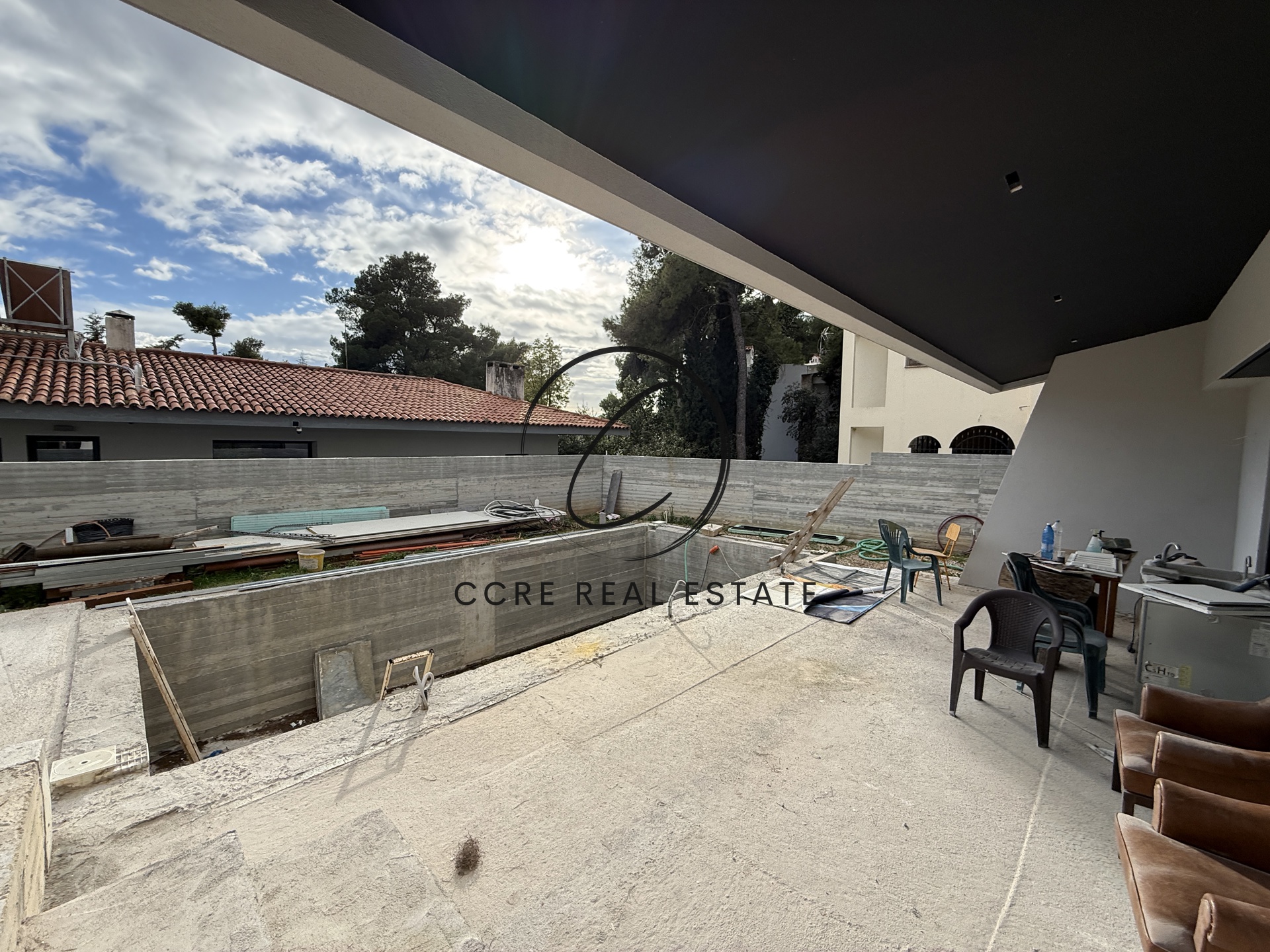 Gallery image 16