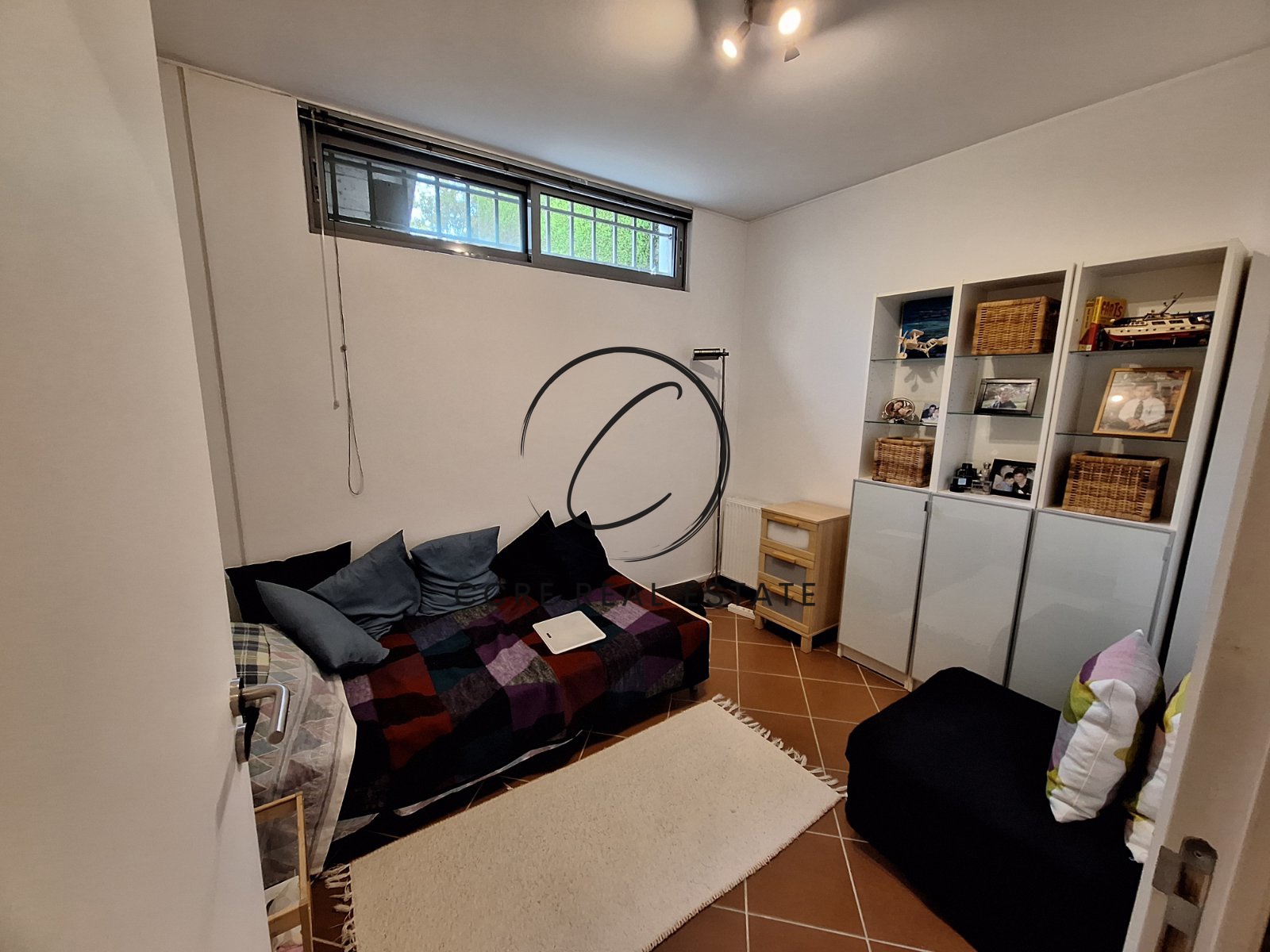 Gallery image 10
