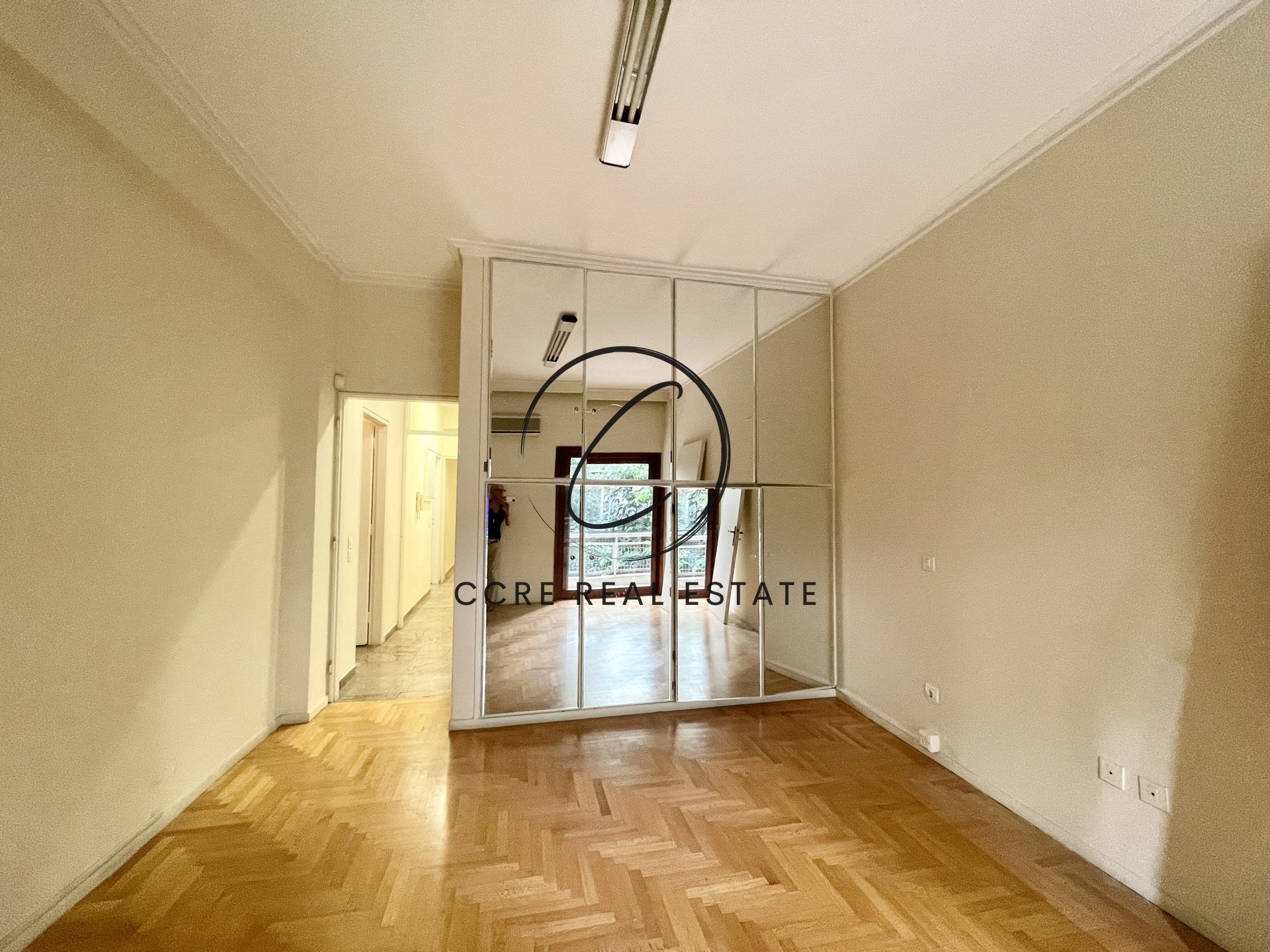 Gallery image 17
