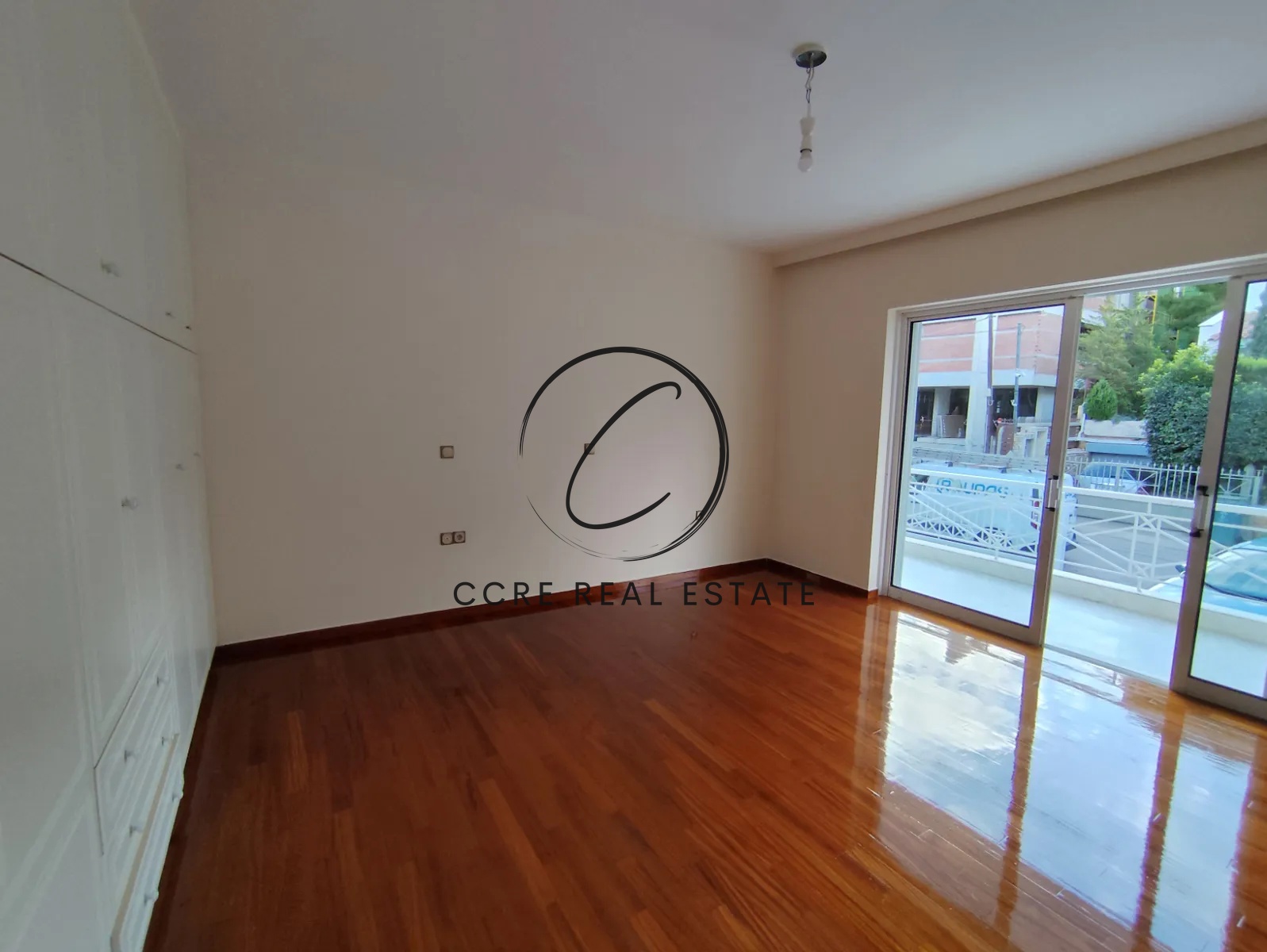Gallery image 16