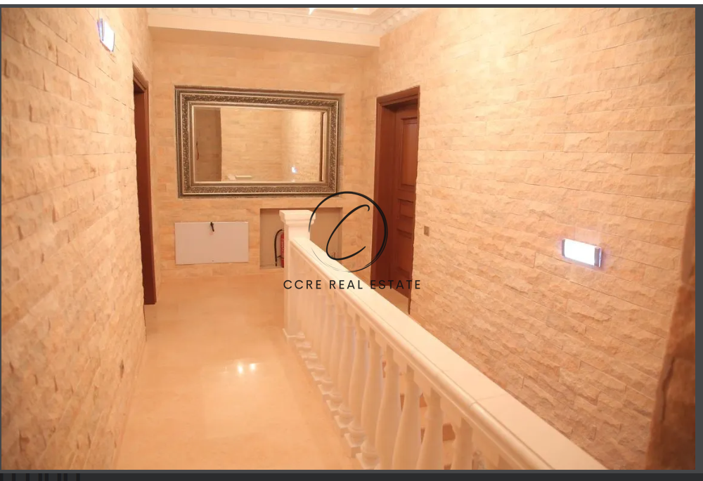 Gallery image 13