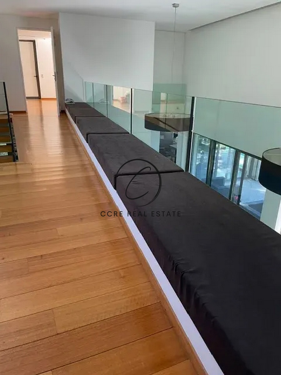 Gallery image 6