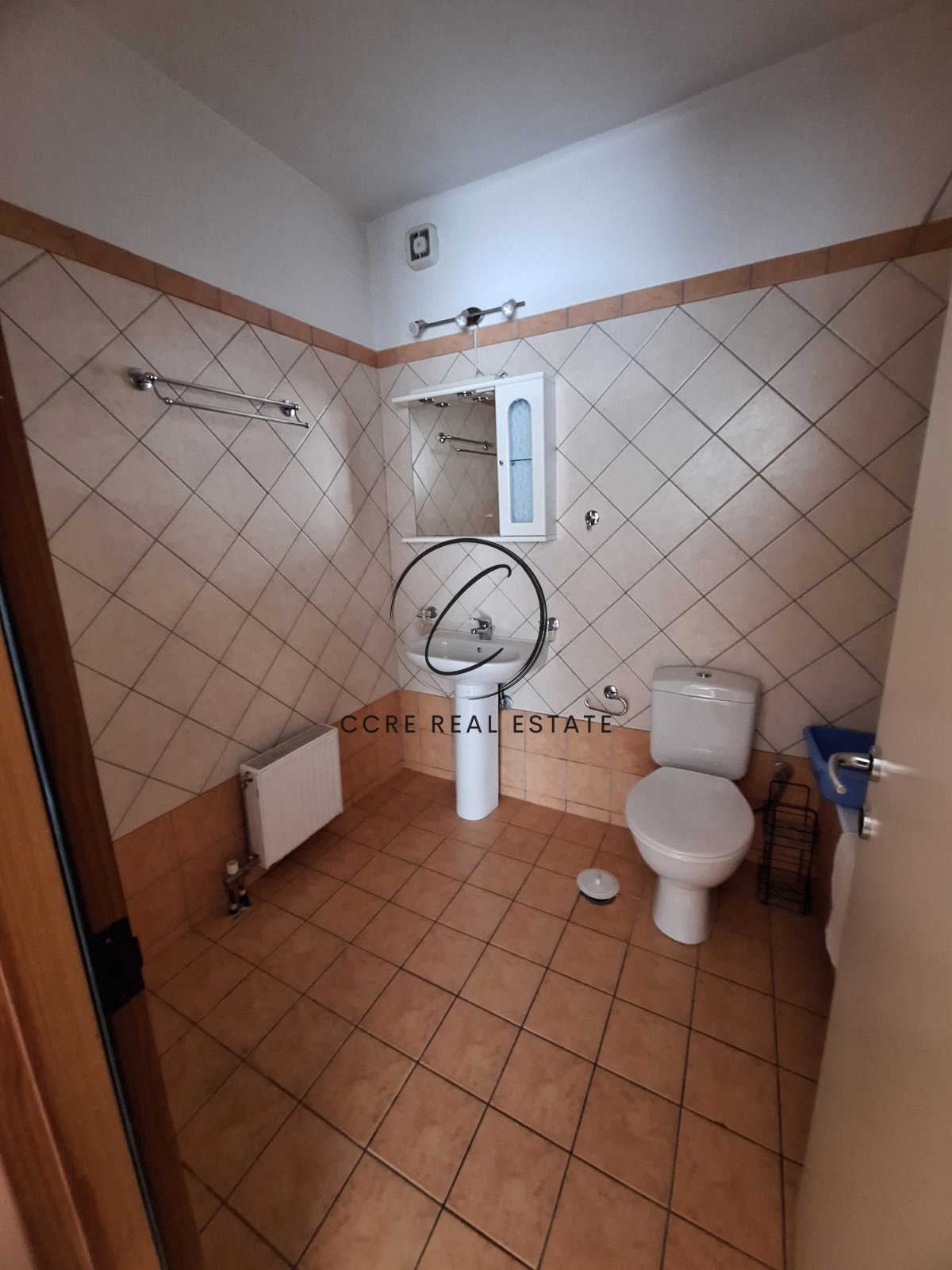 Gallery image 18