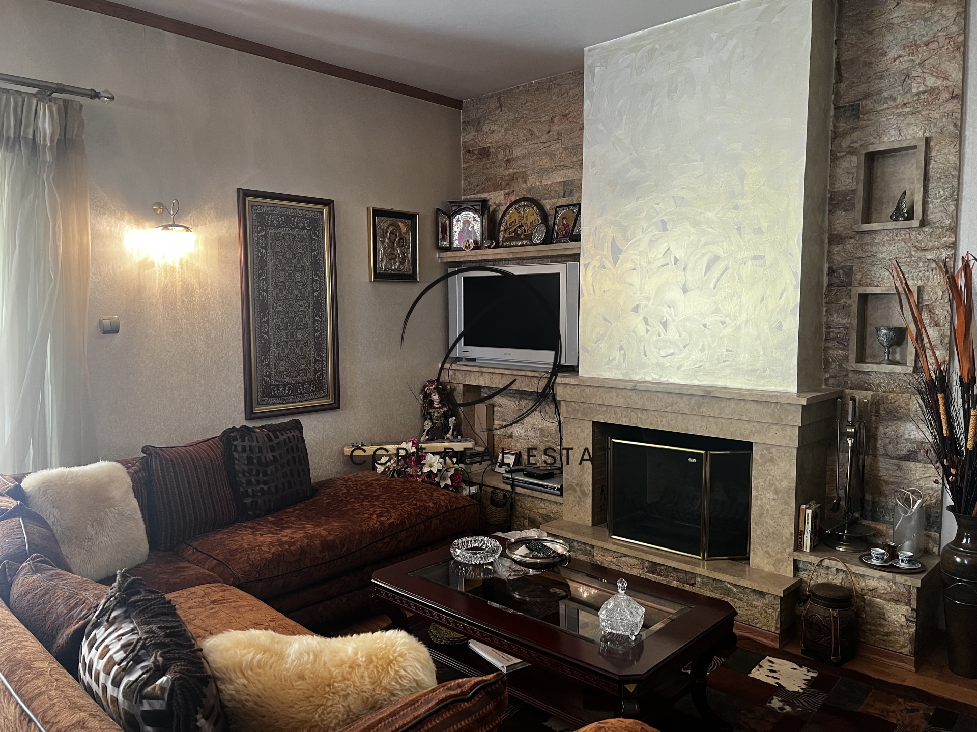 Gallery image 6
