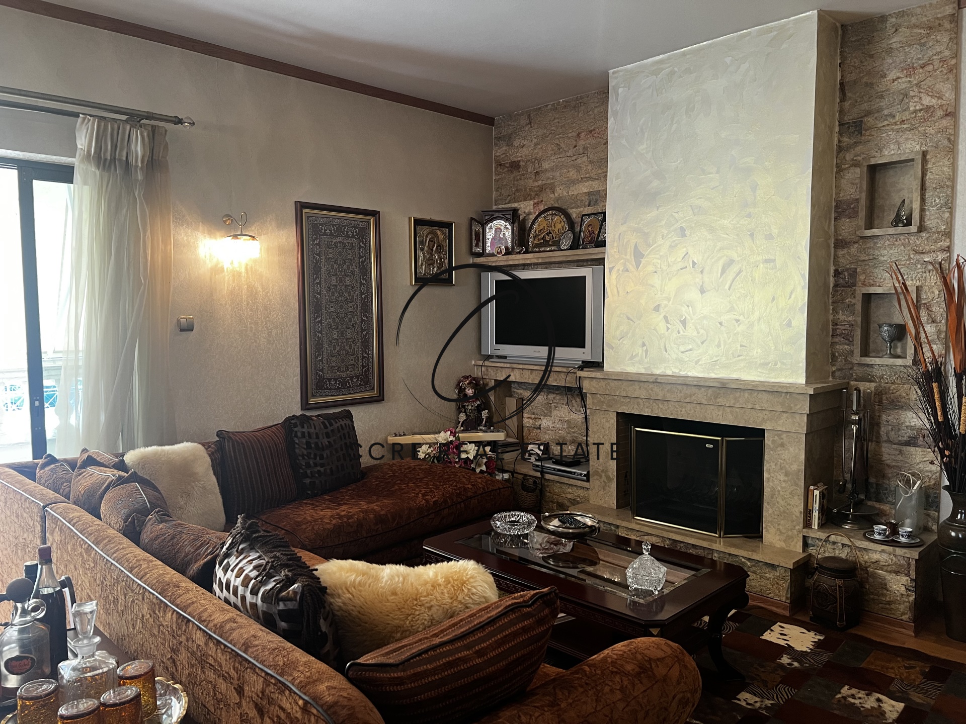 Gallery image 7
