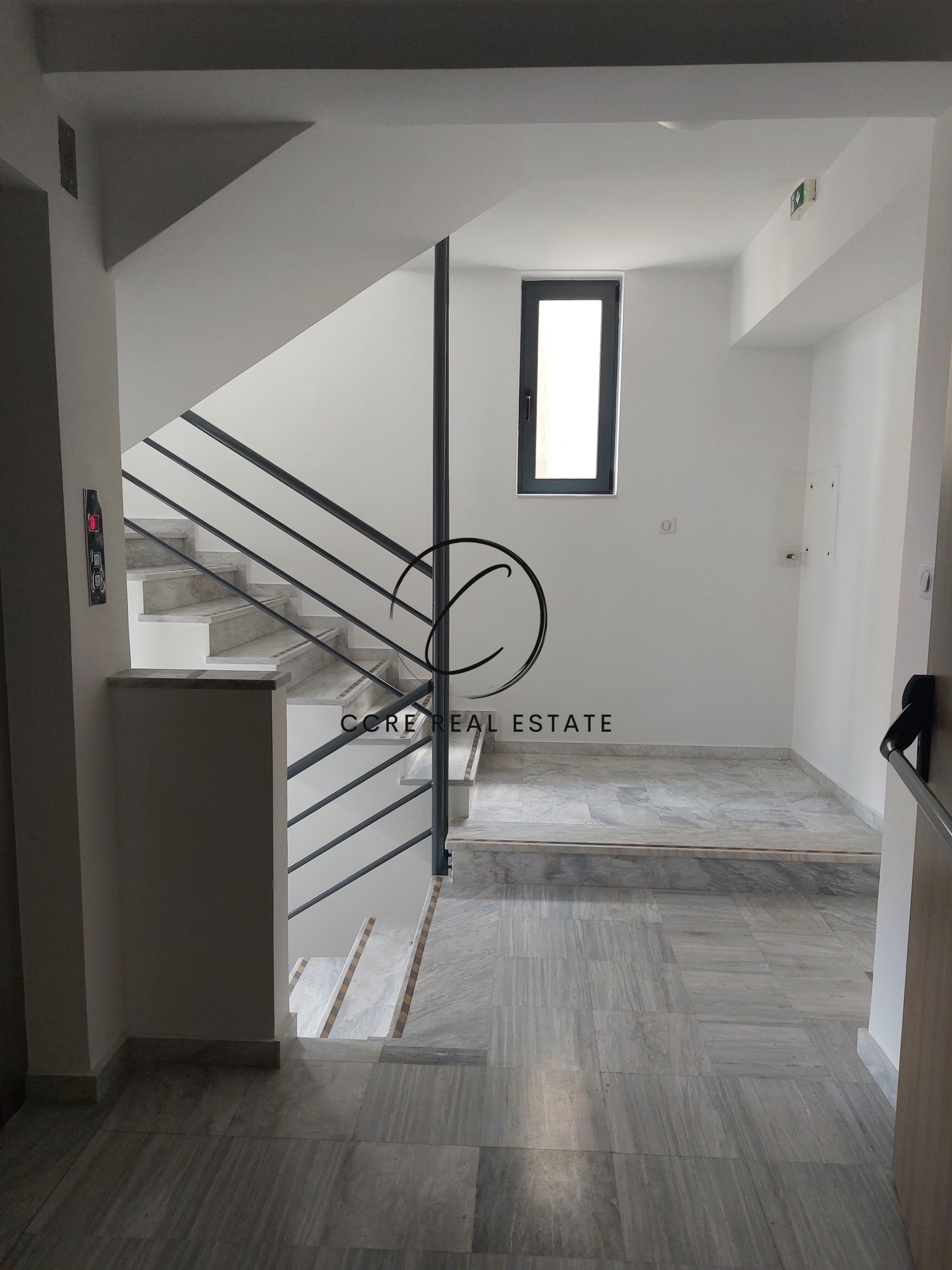 Gallery image 19