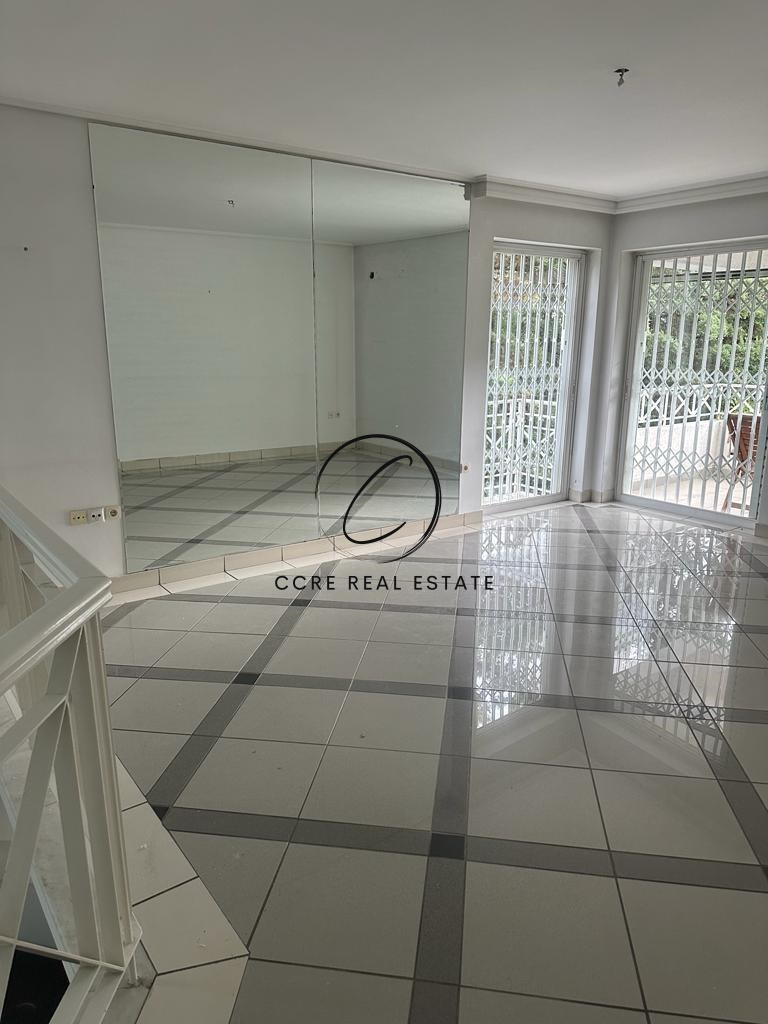 Gallery image 11