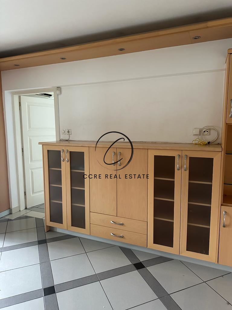 Gallery image 10