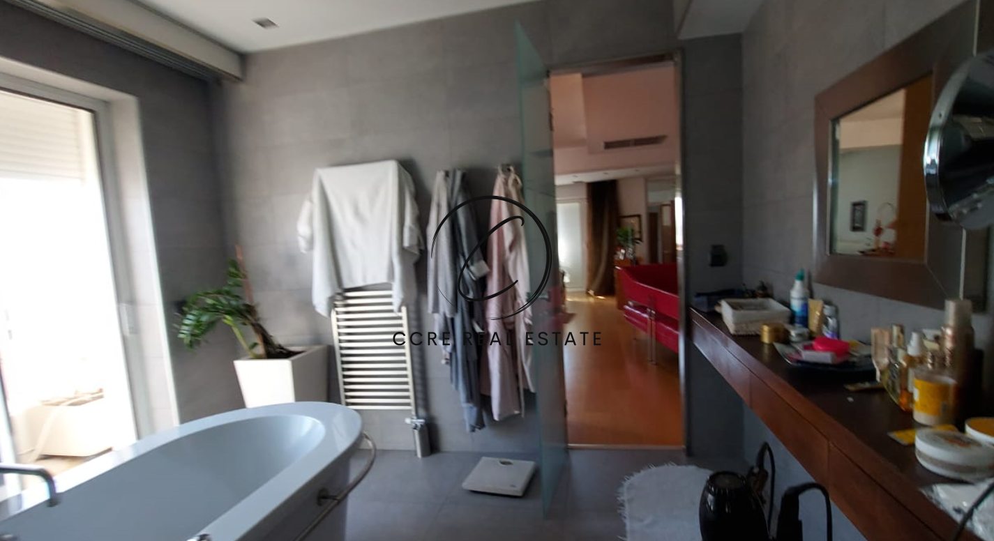 Gallery image 9