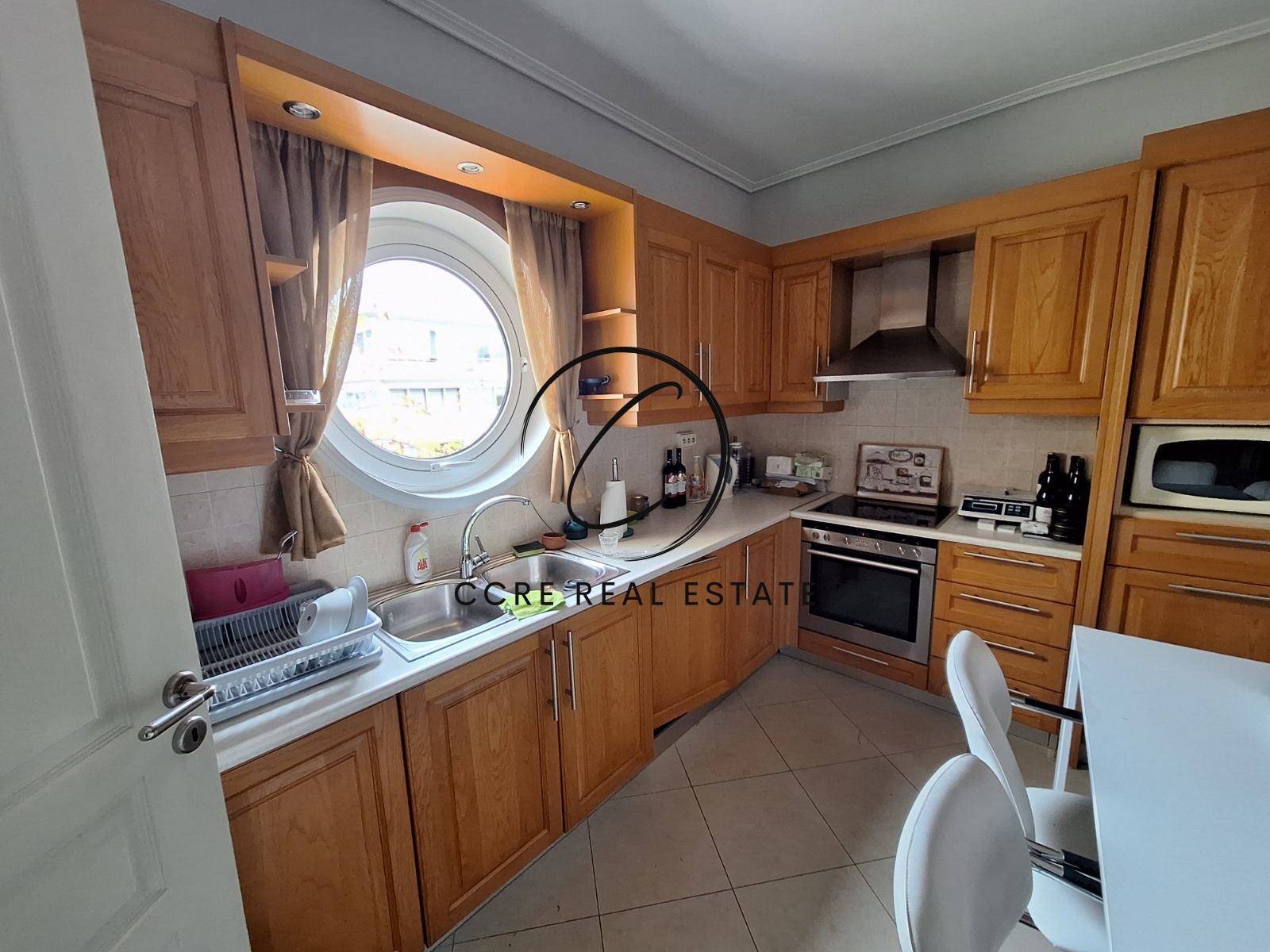 Gallery image 12