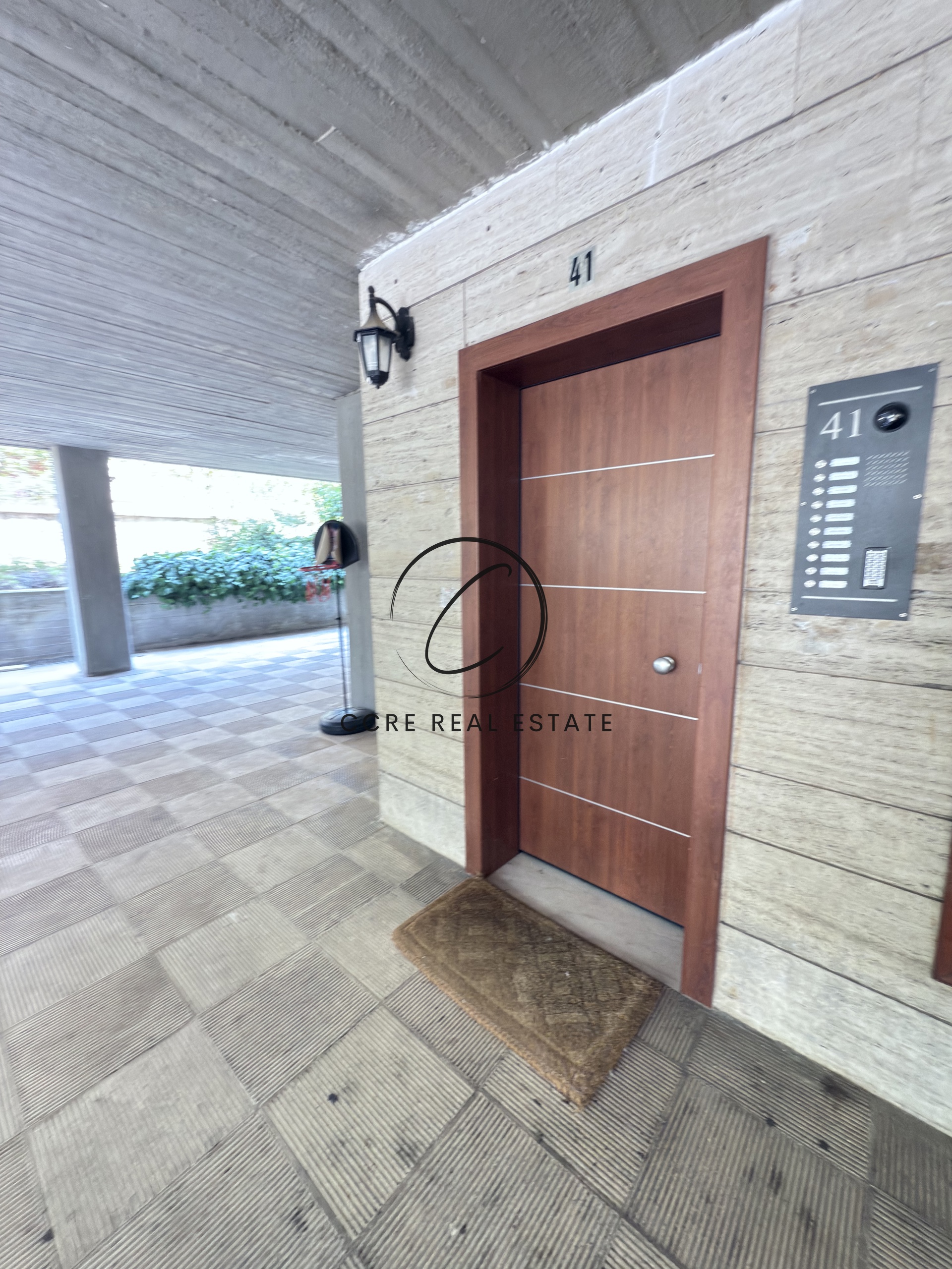 Gallery image 17