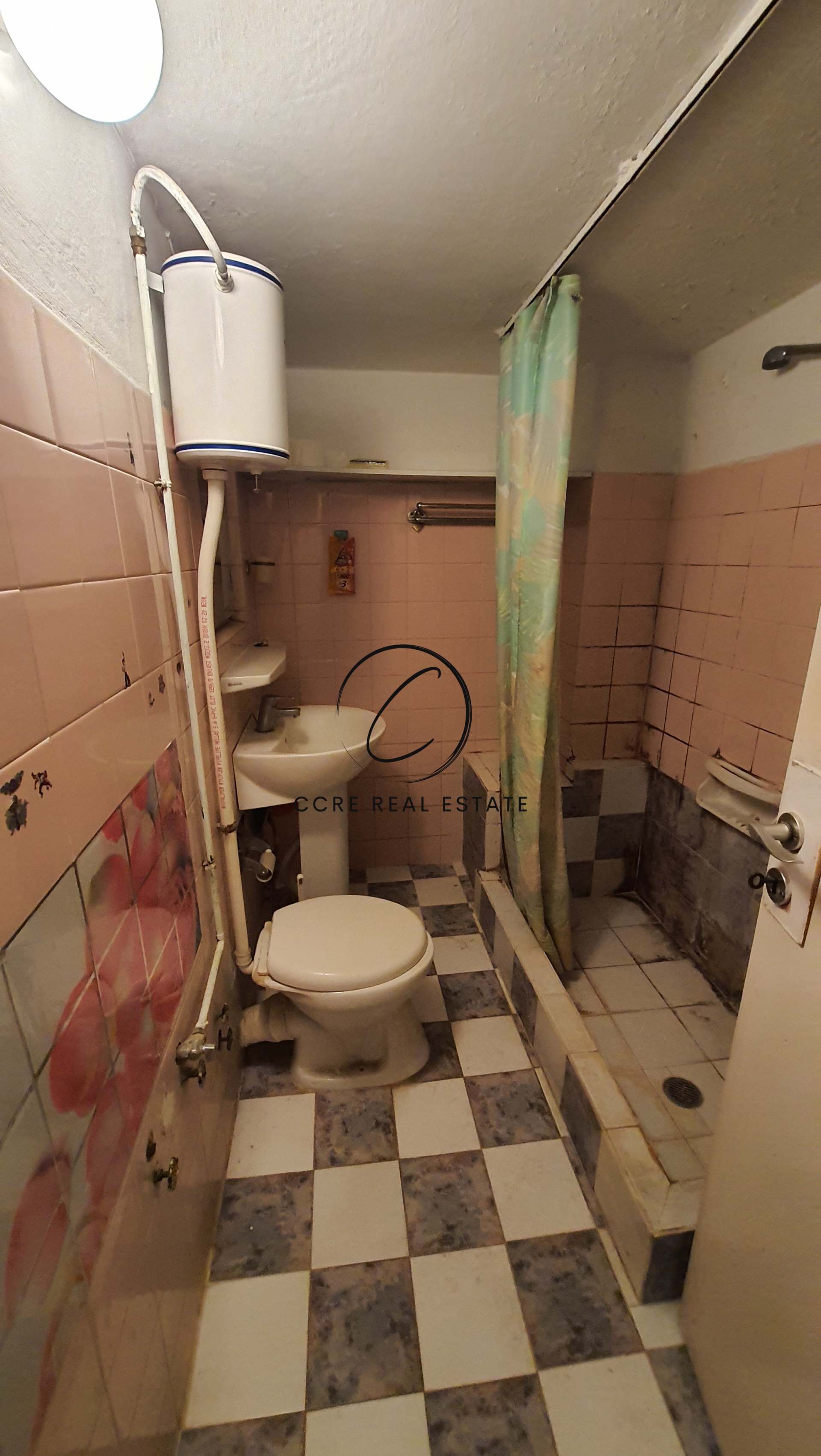 Gallery image 10