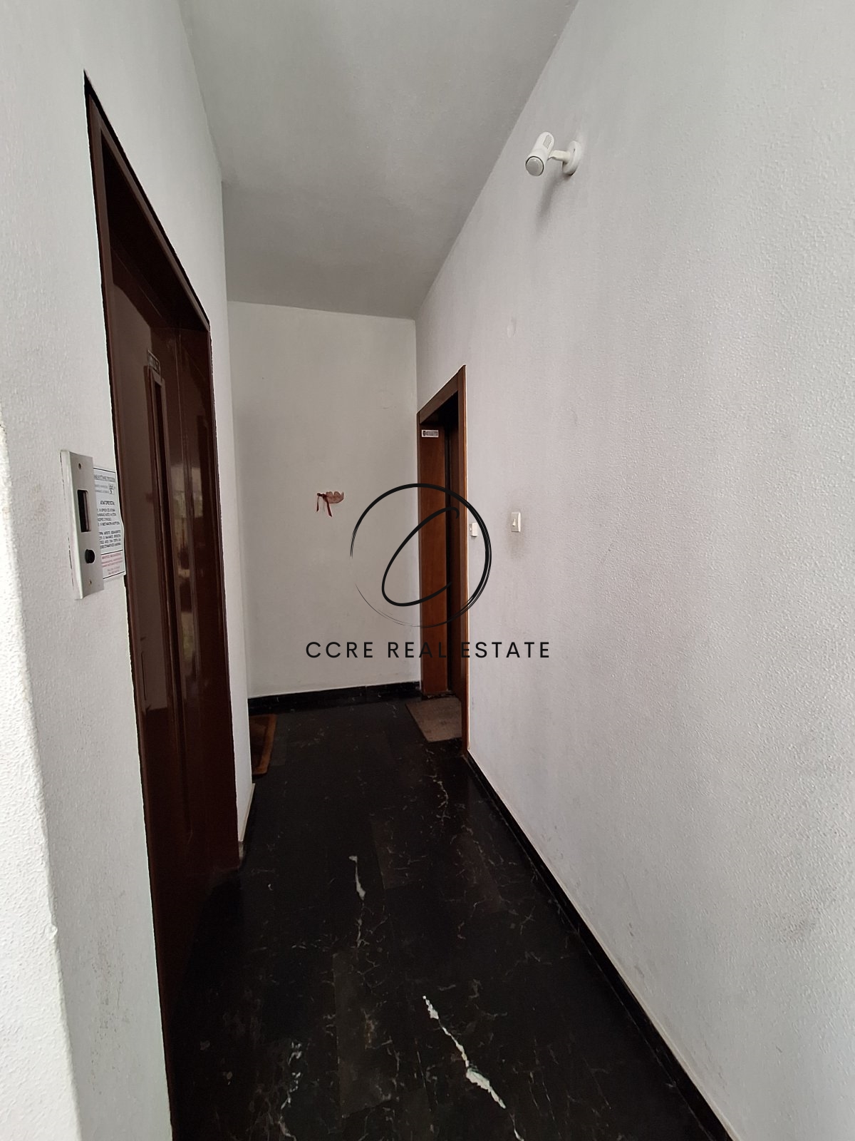 Gallery image 15