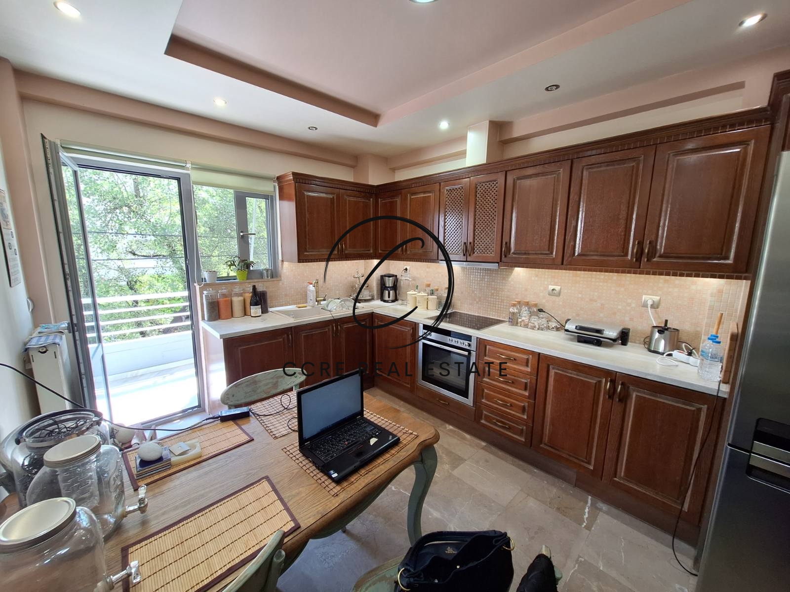 Gallery image 7