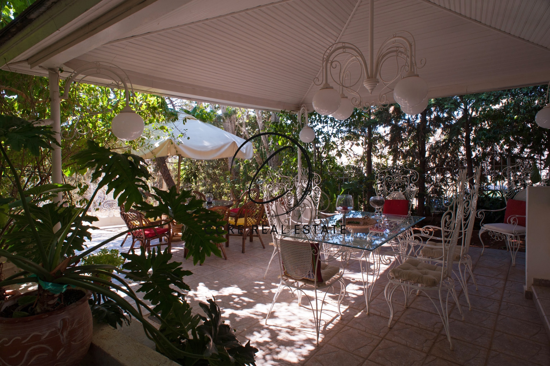 Gallery image 10