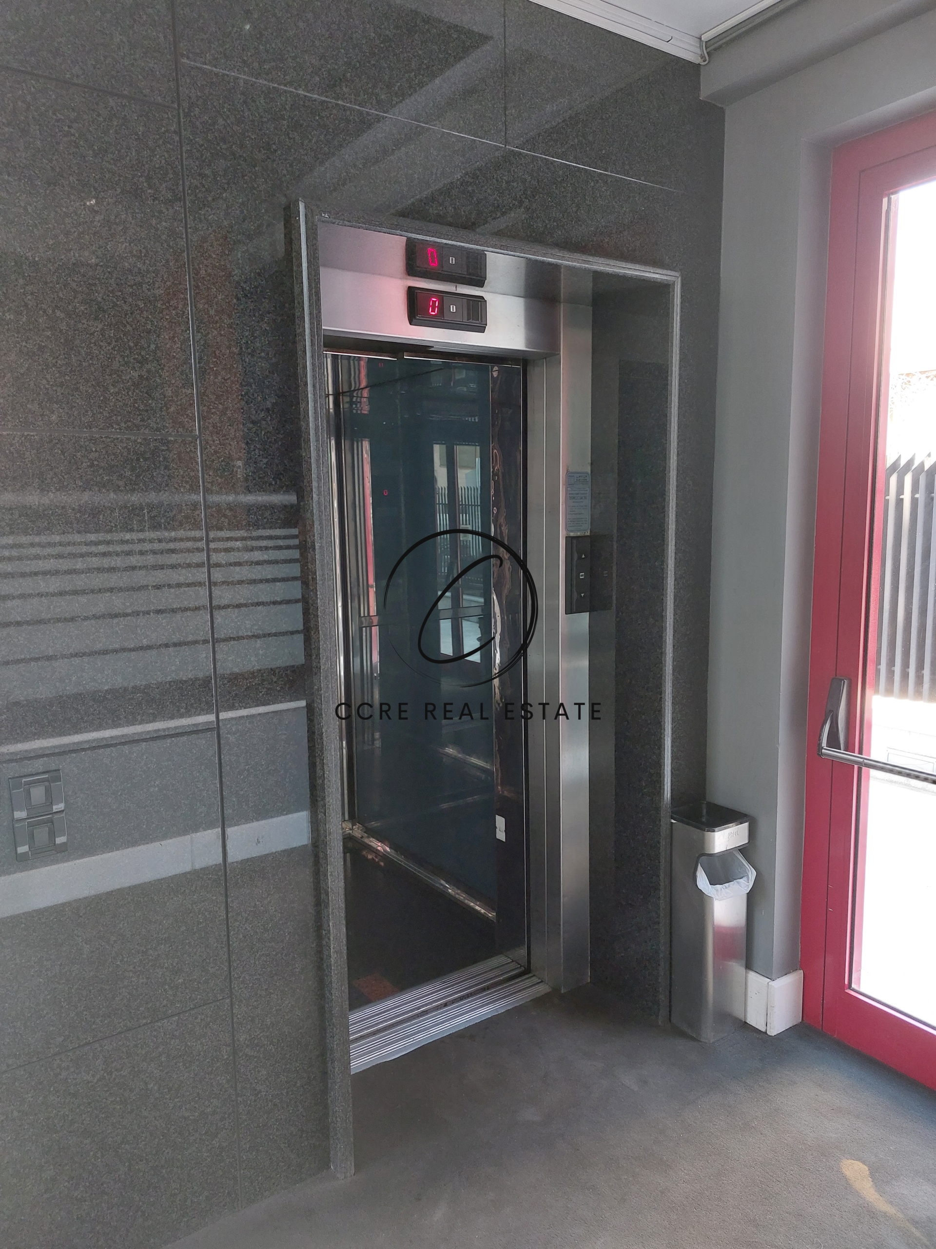 Gallery image 15