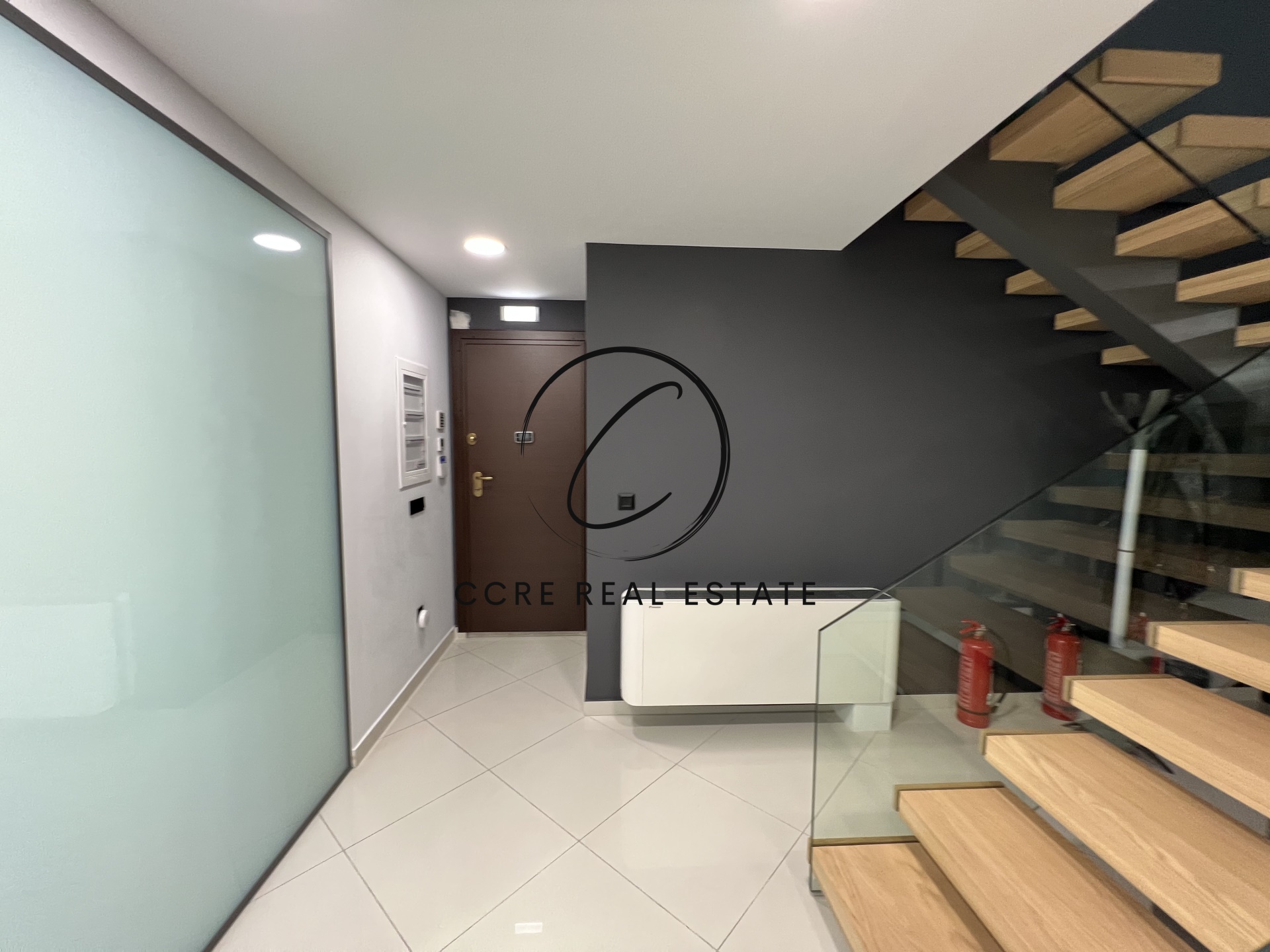 Gallery image 12