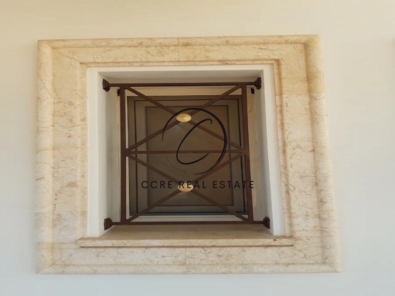 Gallery image 17