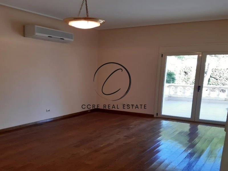 Gallery image 13