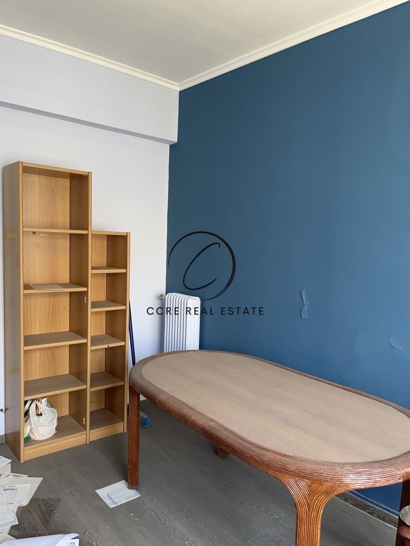 Gallery image 12
