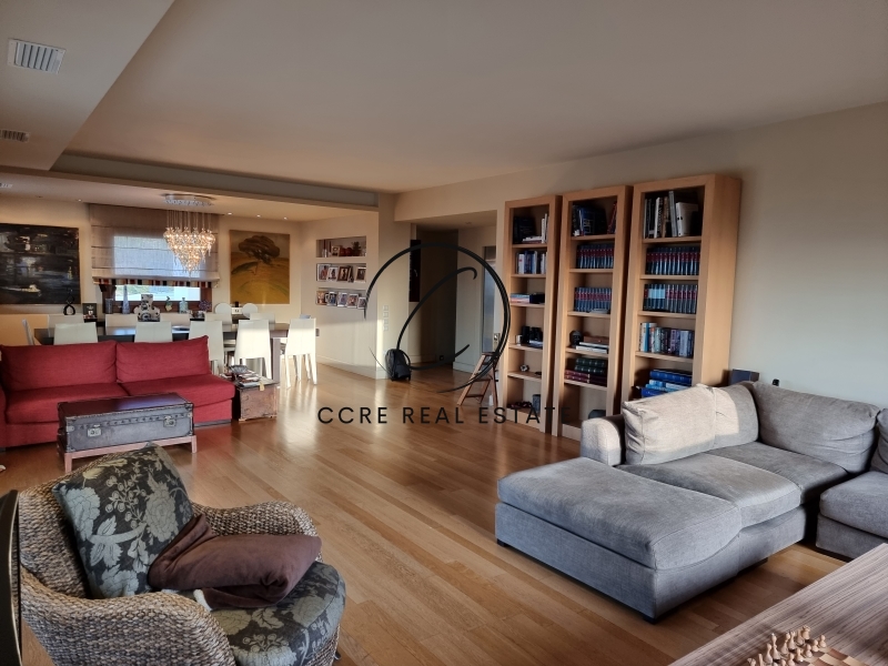 Gallery image 12