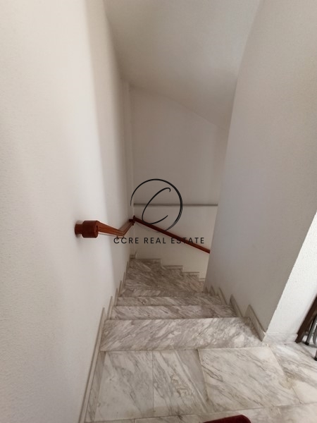 Gallery image 14