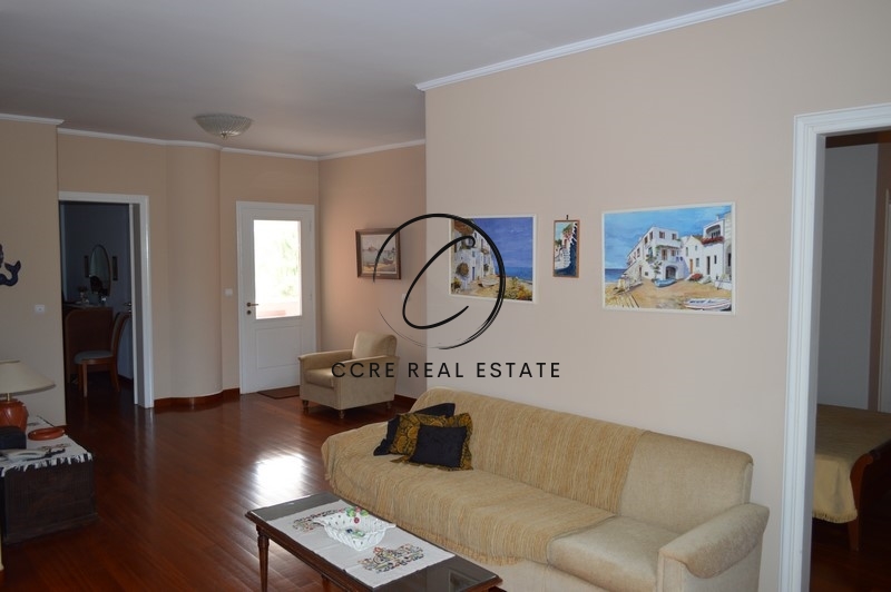 Gallery image 16