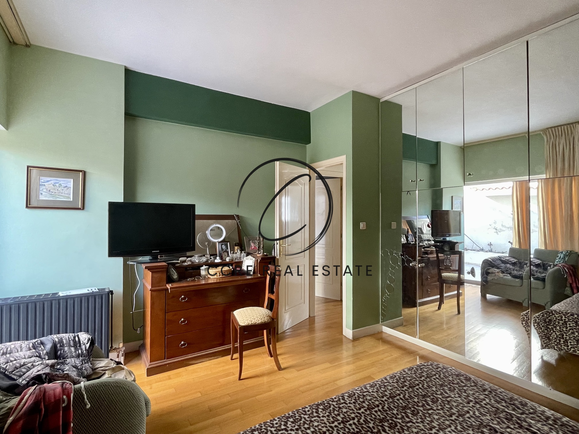 Gallery image 13