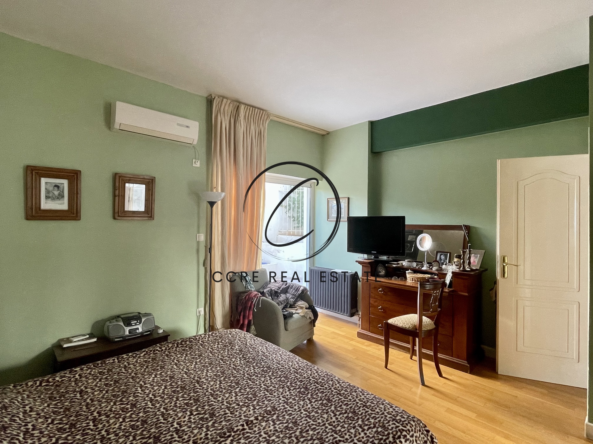 Gallery image 11