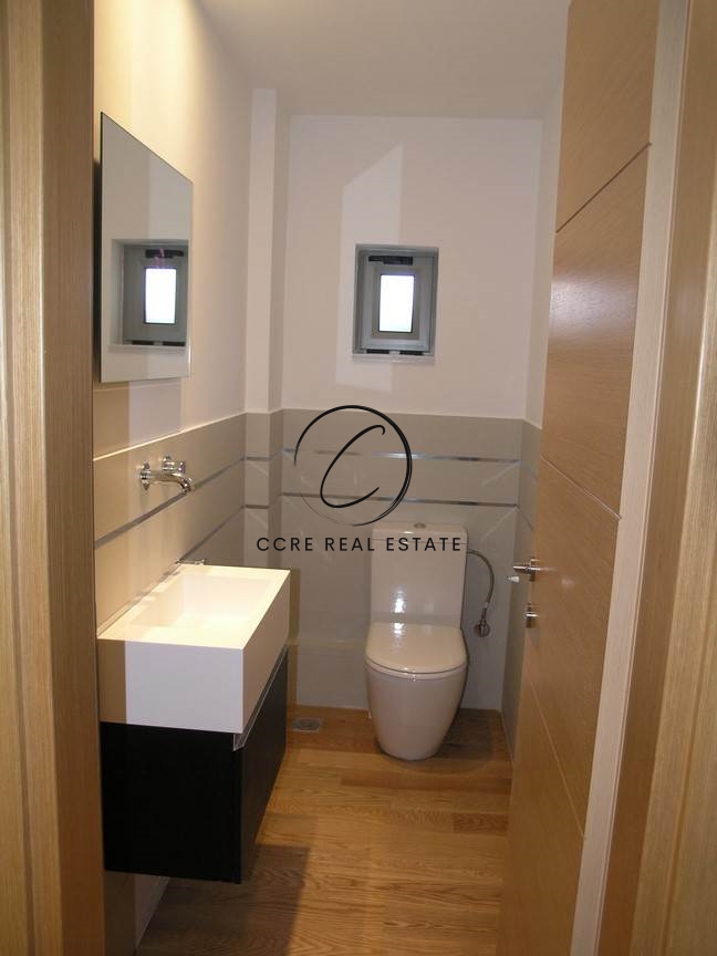 Gallery image 7