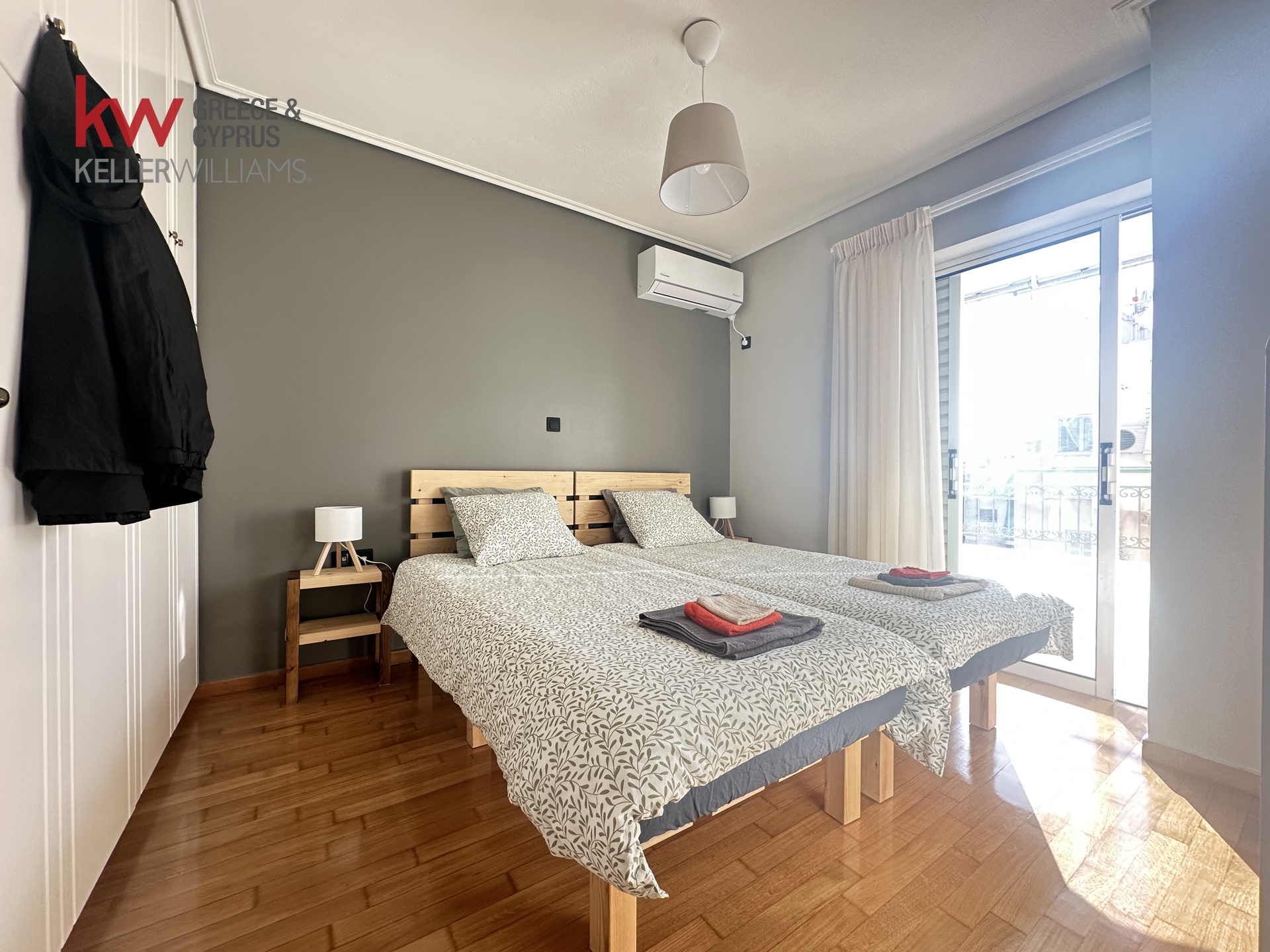 Gallery image 13