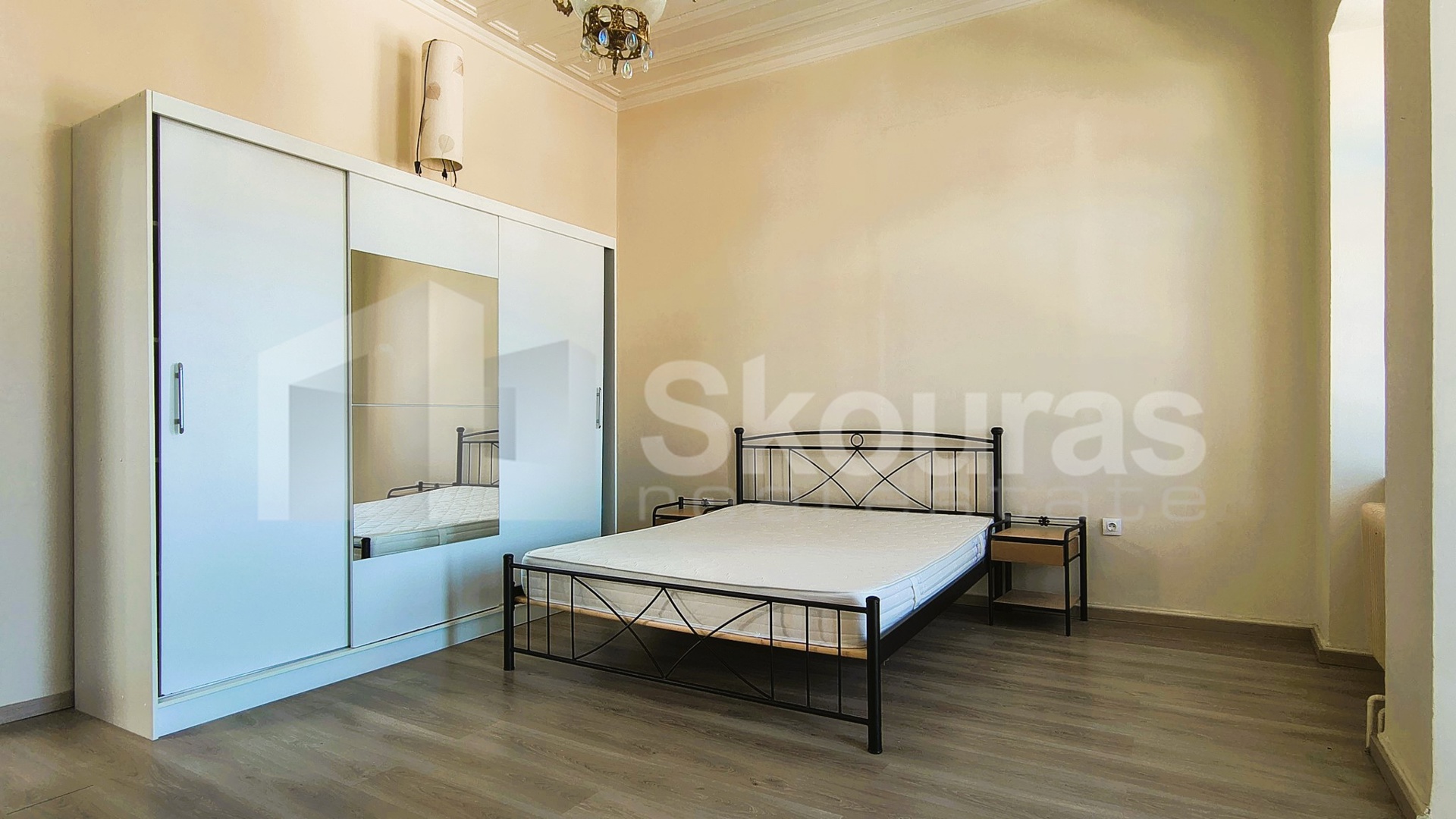 Gallery image 14