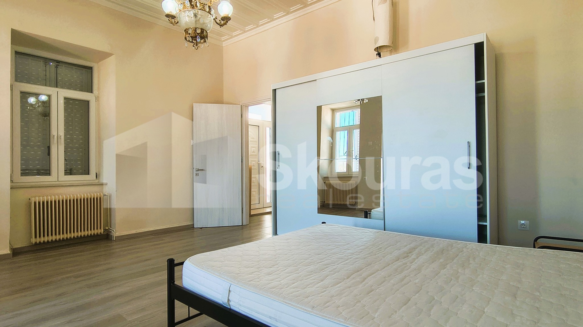 Gallery image 15