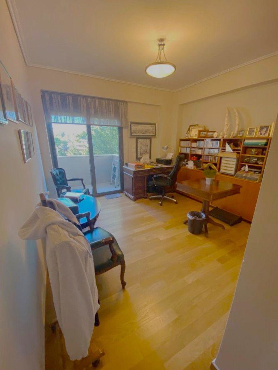 Gallery image 14
