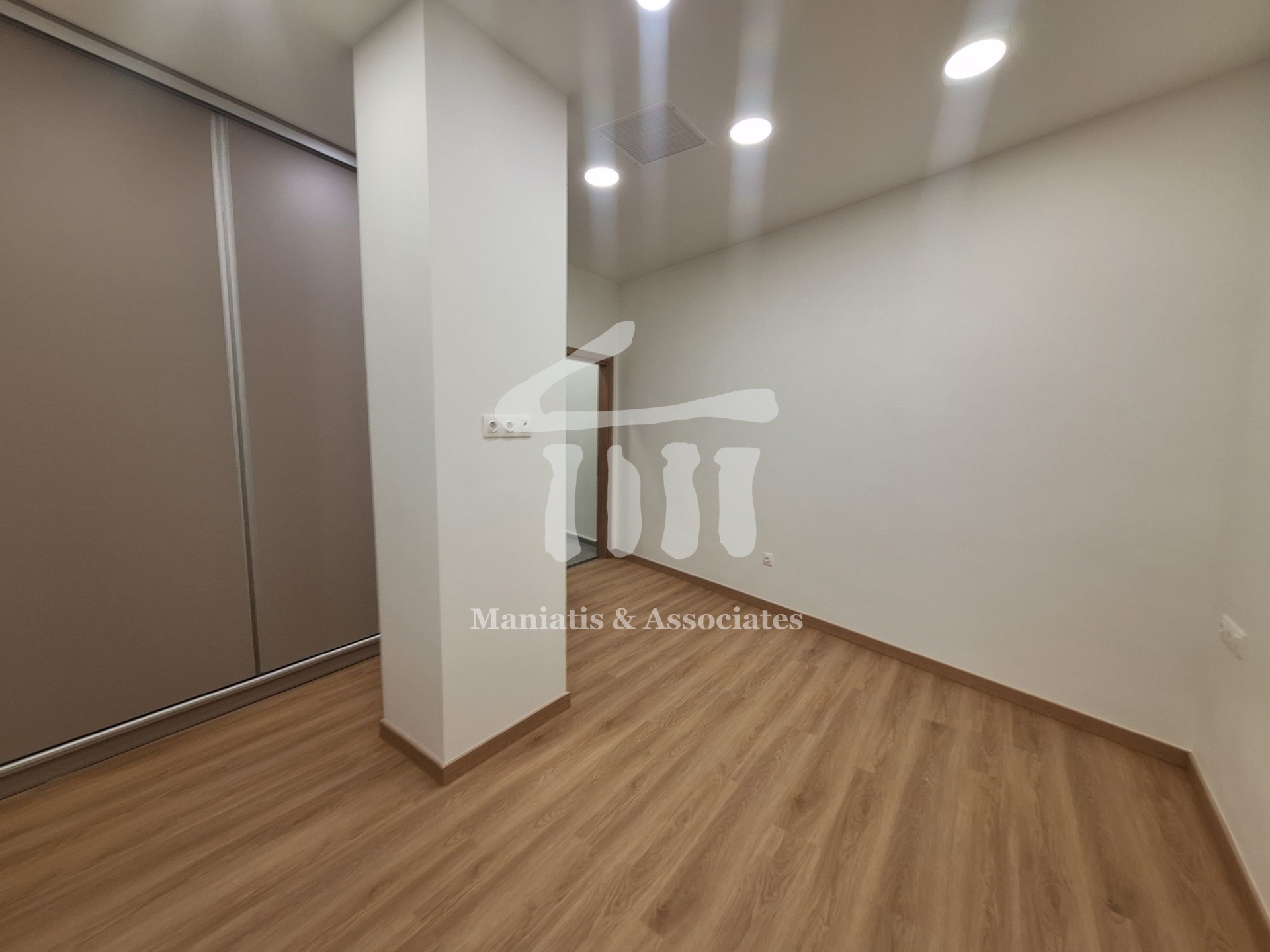 Gallery image 15
