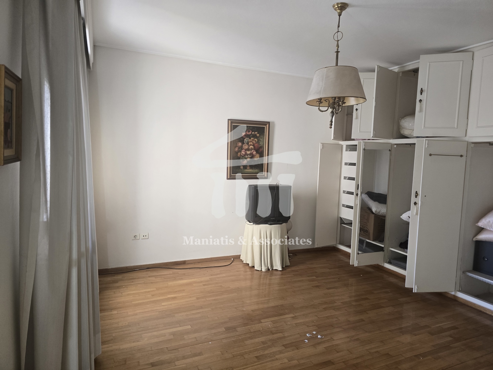 Gallery image 18