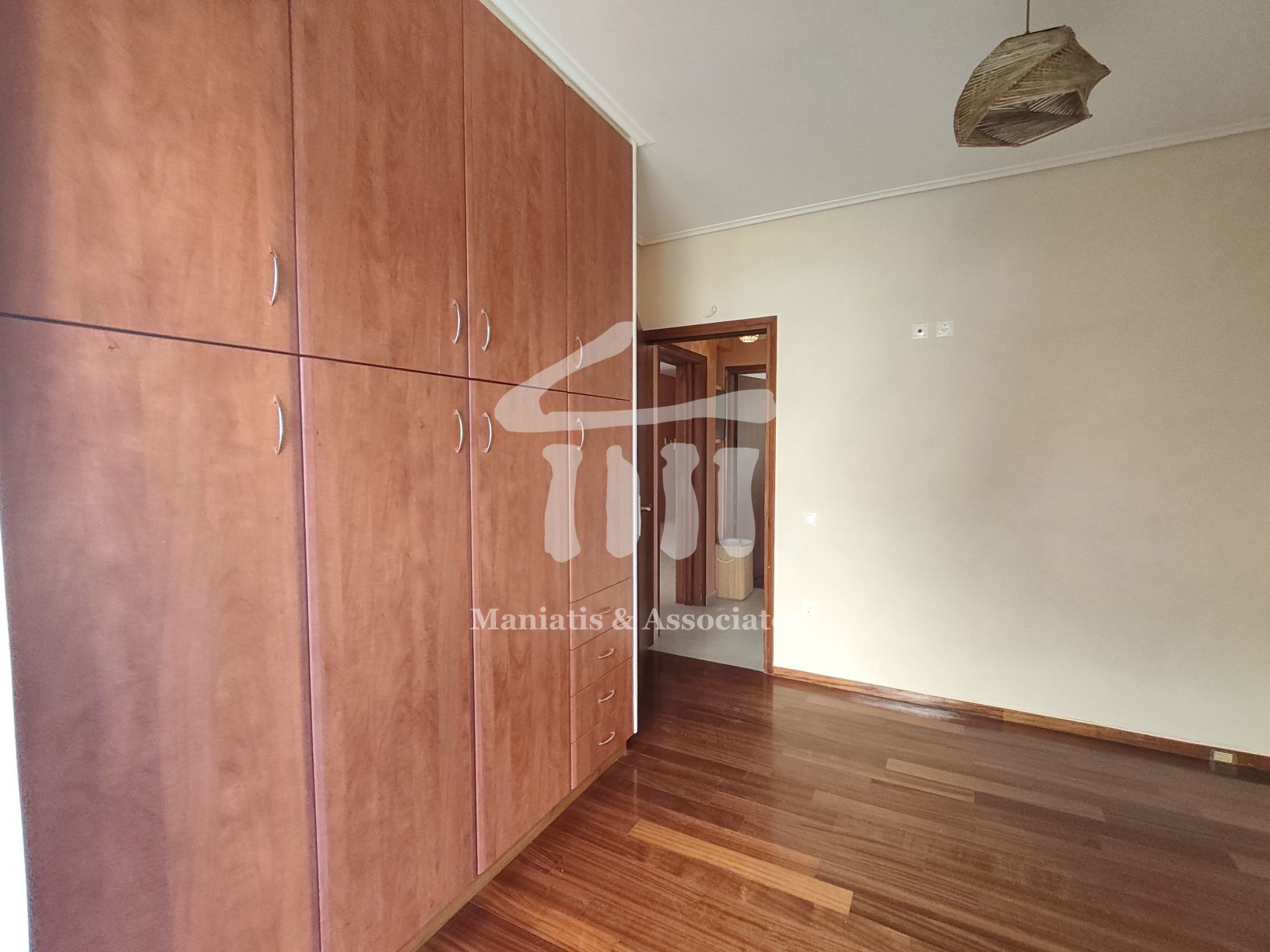 Gallery image 17