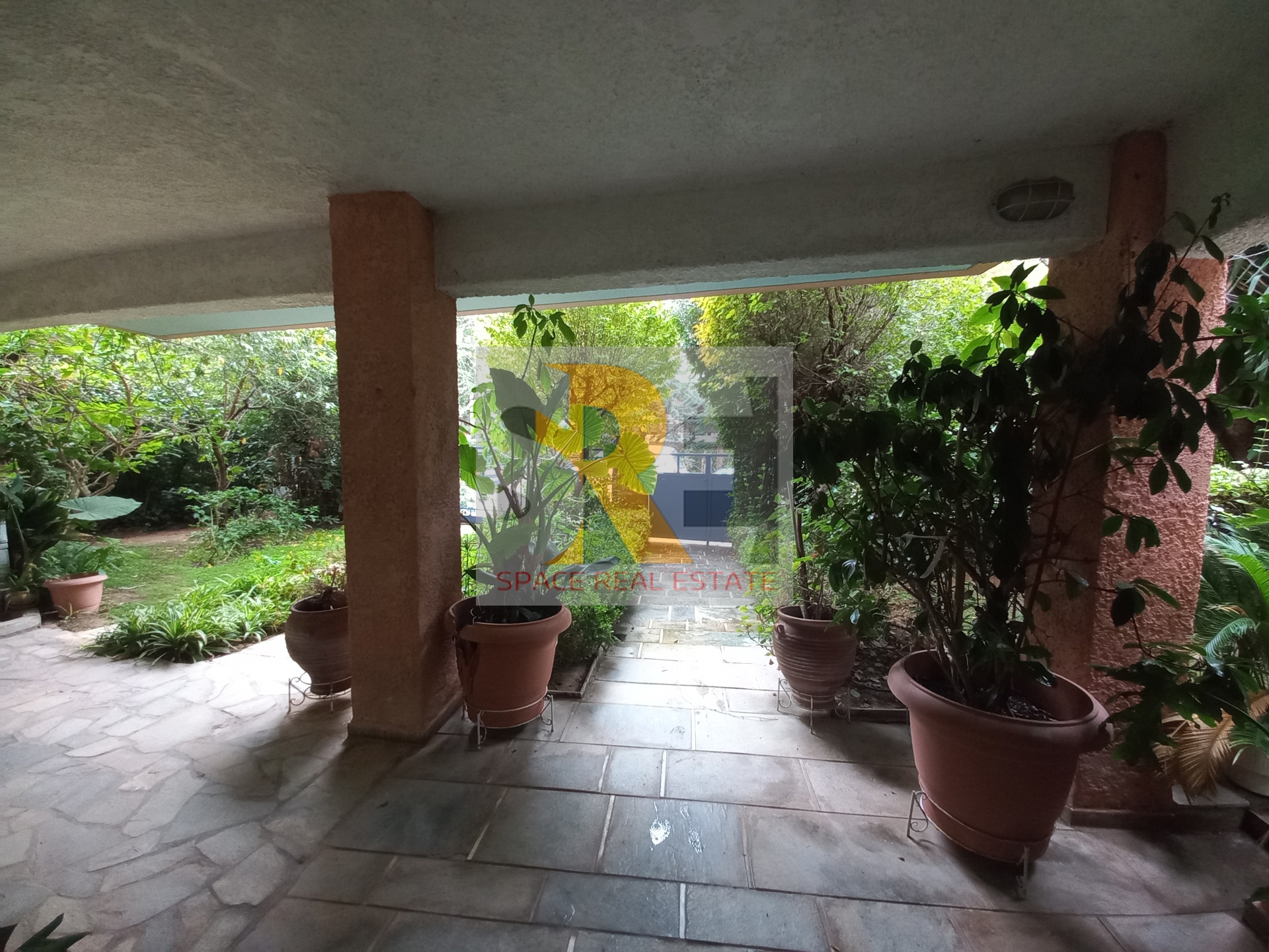 Gallery image 16